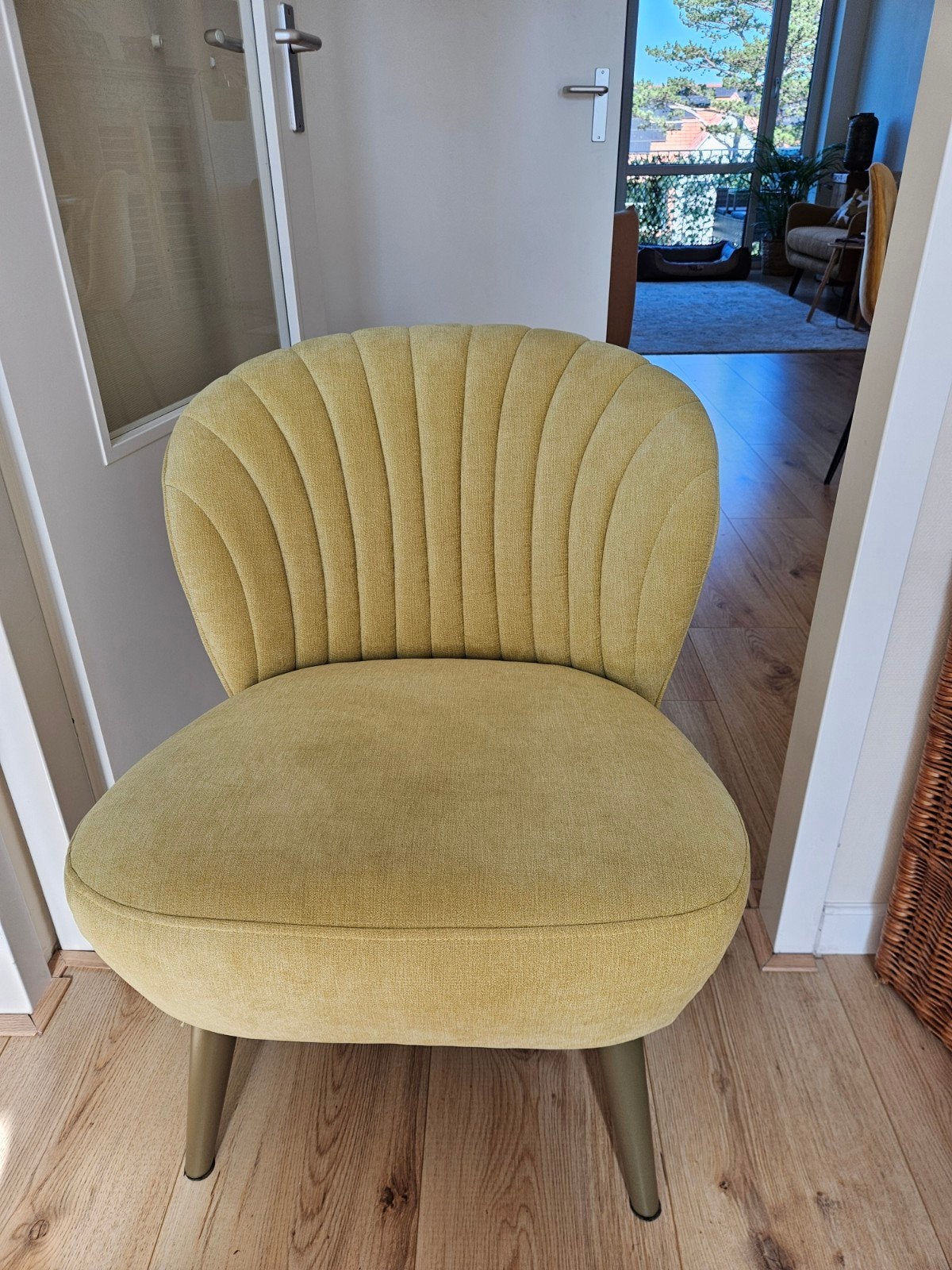 Leuke fauteuil - zo goed als nieuw - olijfgroene poten, Ophalen, Minder dan 75 cm, Zo goed als nieuw, Stof