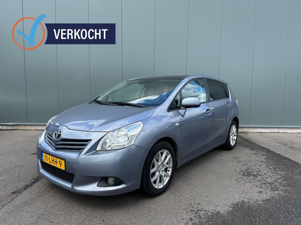 Toyota Verso 1.8 VVT-i Bns 7 PERSOONS | PANORAMADAK | KEYLES, Auto's, Toyota, 450 kg, Parkeersensor, 4 cilinders, Blauw