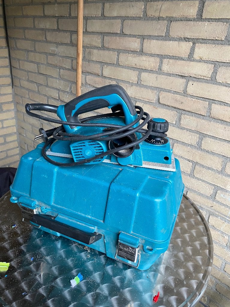Makita schaafmachine in originele koffer - weinig gebruikt, Doe-het-zelf en Verbouw, Ophalen, Zo goed als nieuw, Elektrisch