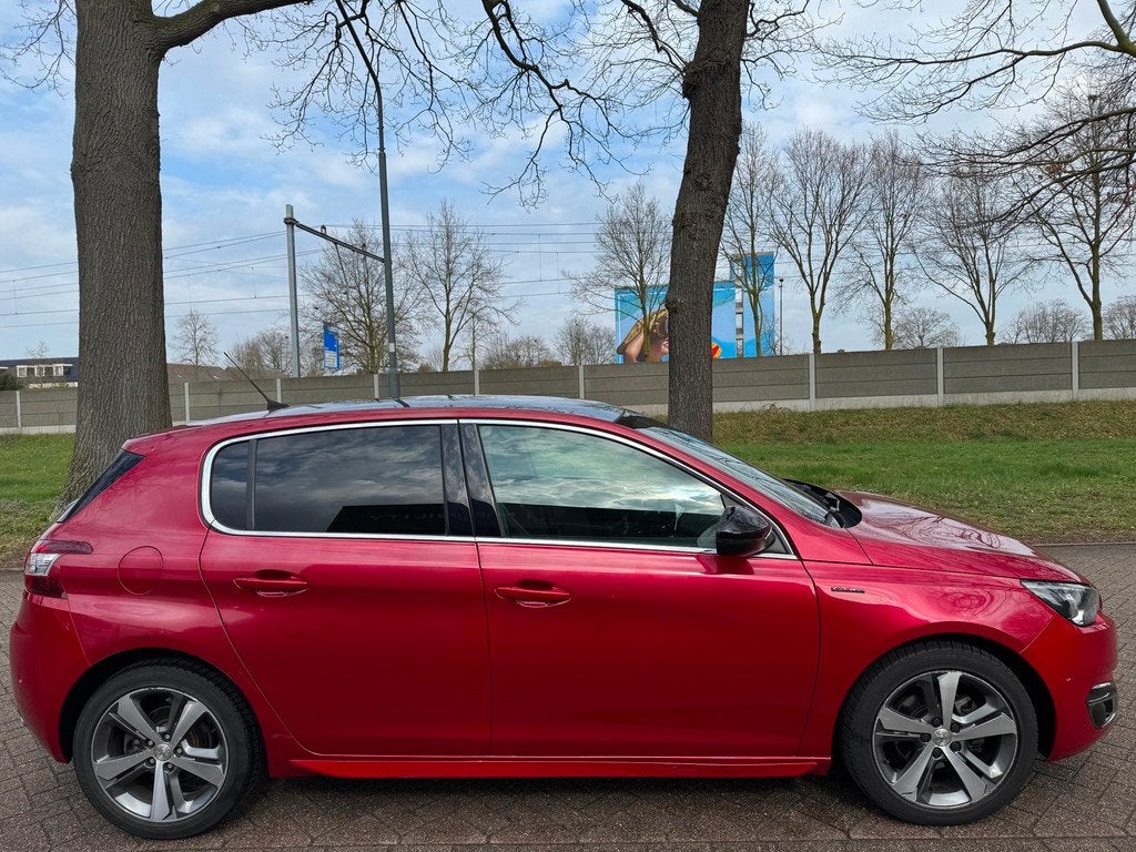 Peugeot 308 1.2 PureTech GT-line 2016 Pano automaat, Gebruikt, Euro 6, 1199 cc, 610 kg
