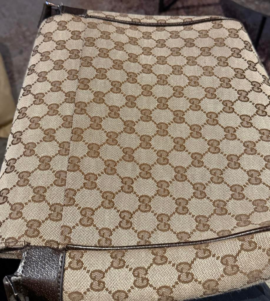 Gucci crossbody schoudertas, Sieraden, Tassen en Uiterlijk, Overige merken, Gebruikt, Bruin, Ophalen of Verzenden