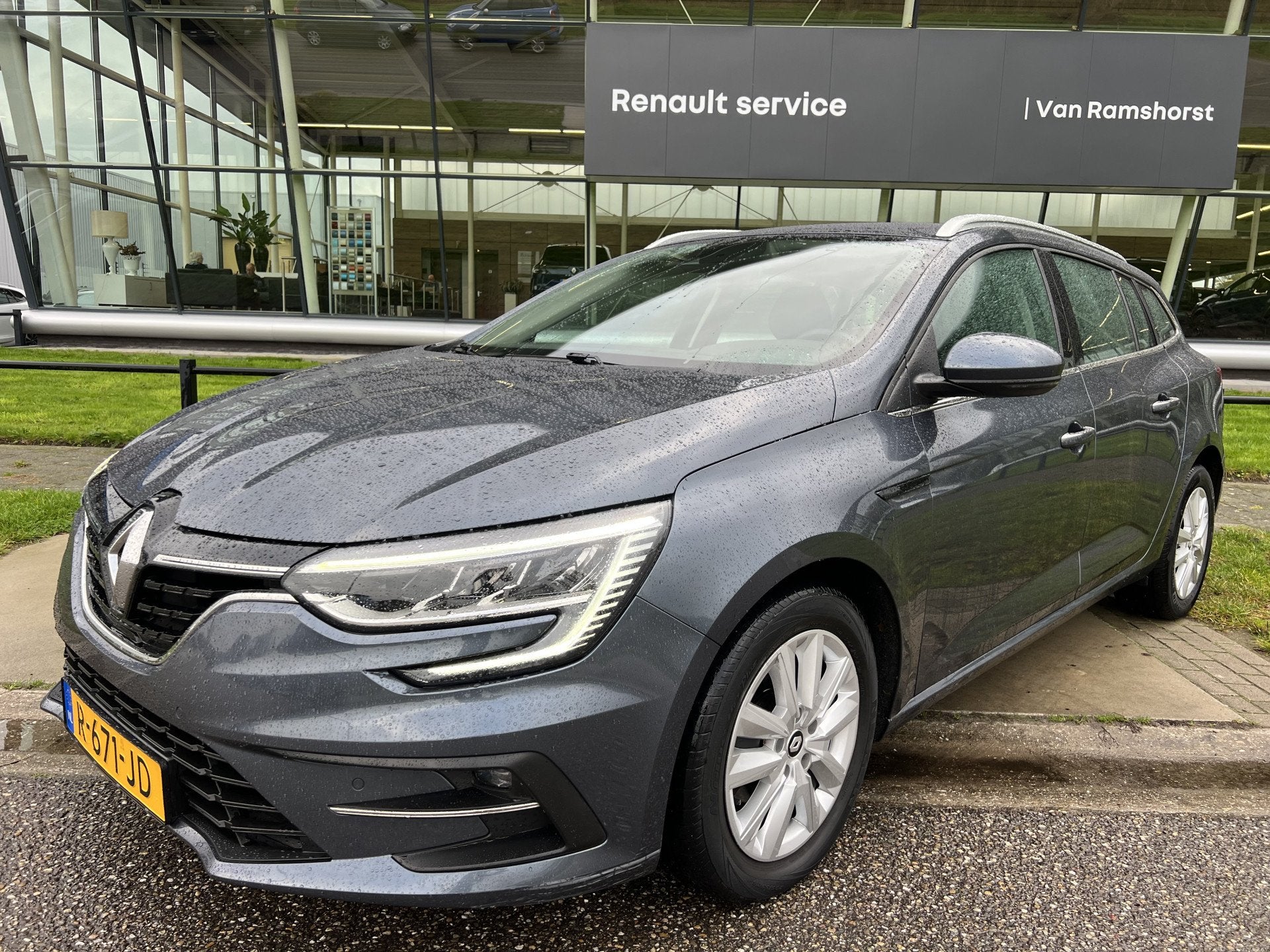 Renault Mégane Tce Business / Trekhaak / Cruise / Camera /, Auto's, Renault, Stof, Gebruikt, 116 pk, Origineel Nederlands