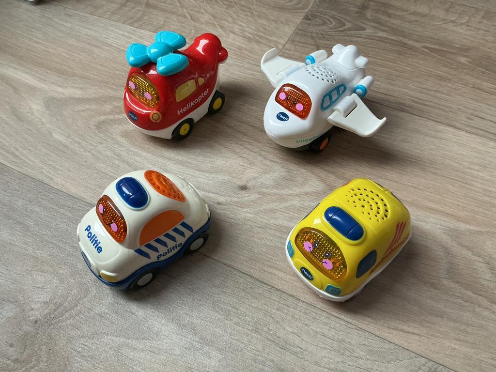 Vtech Toet Toet Auto’s helikopter, vliegtuig, politie, ambu, Ophalen of Verzenden, Zo goed als nieuw, 2 tot 4 jaar