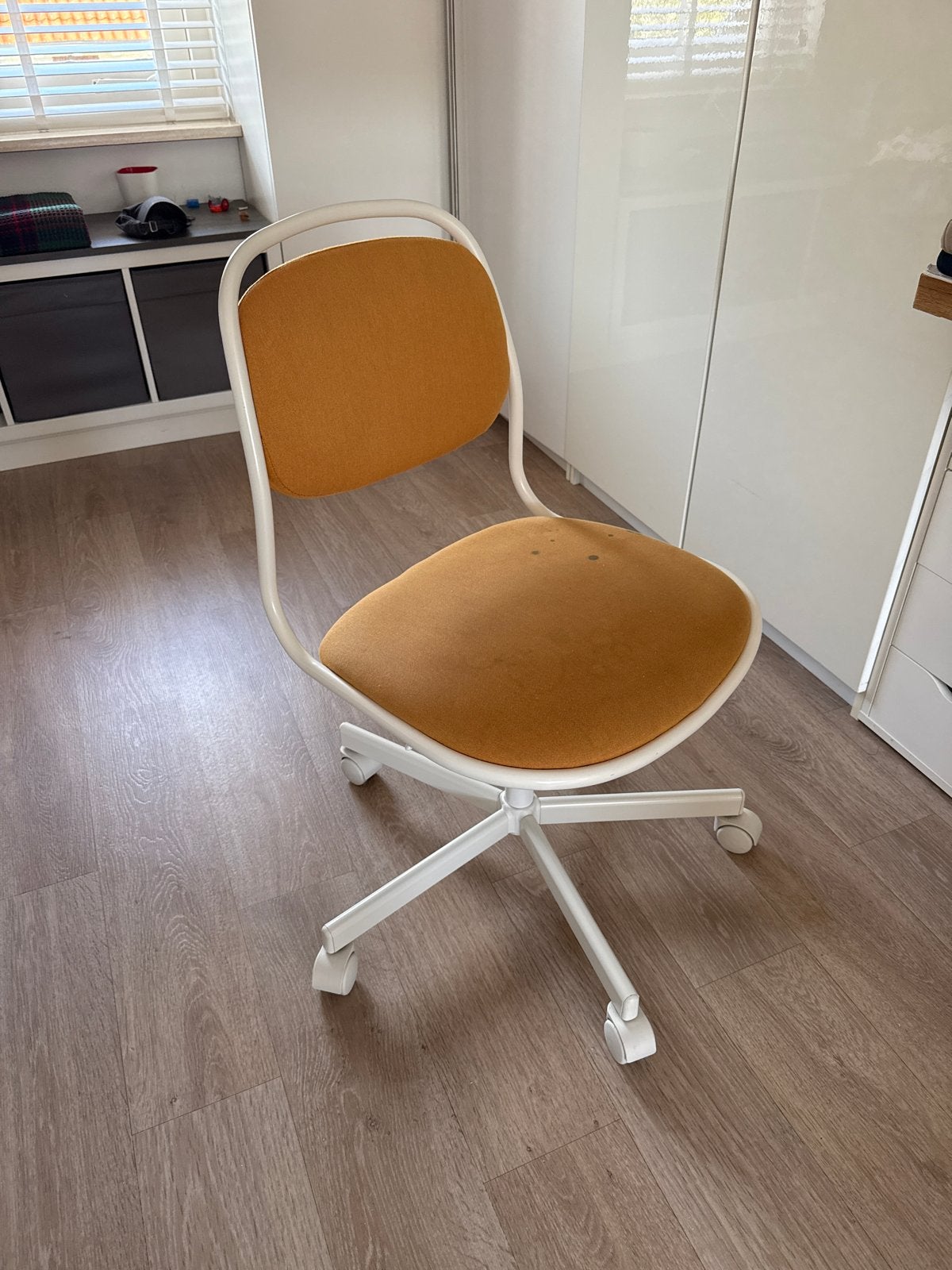 Ikea Orfjall Bureaustoel met wielen - Oranje/Wit, Ophalen, Gebruikt, Oranje, Bureaustoel