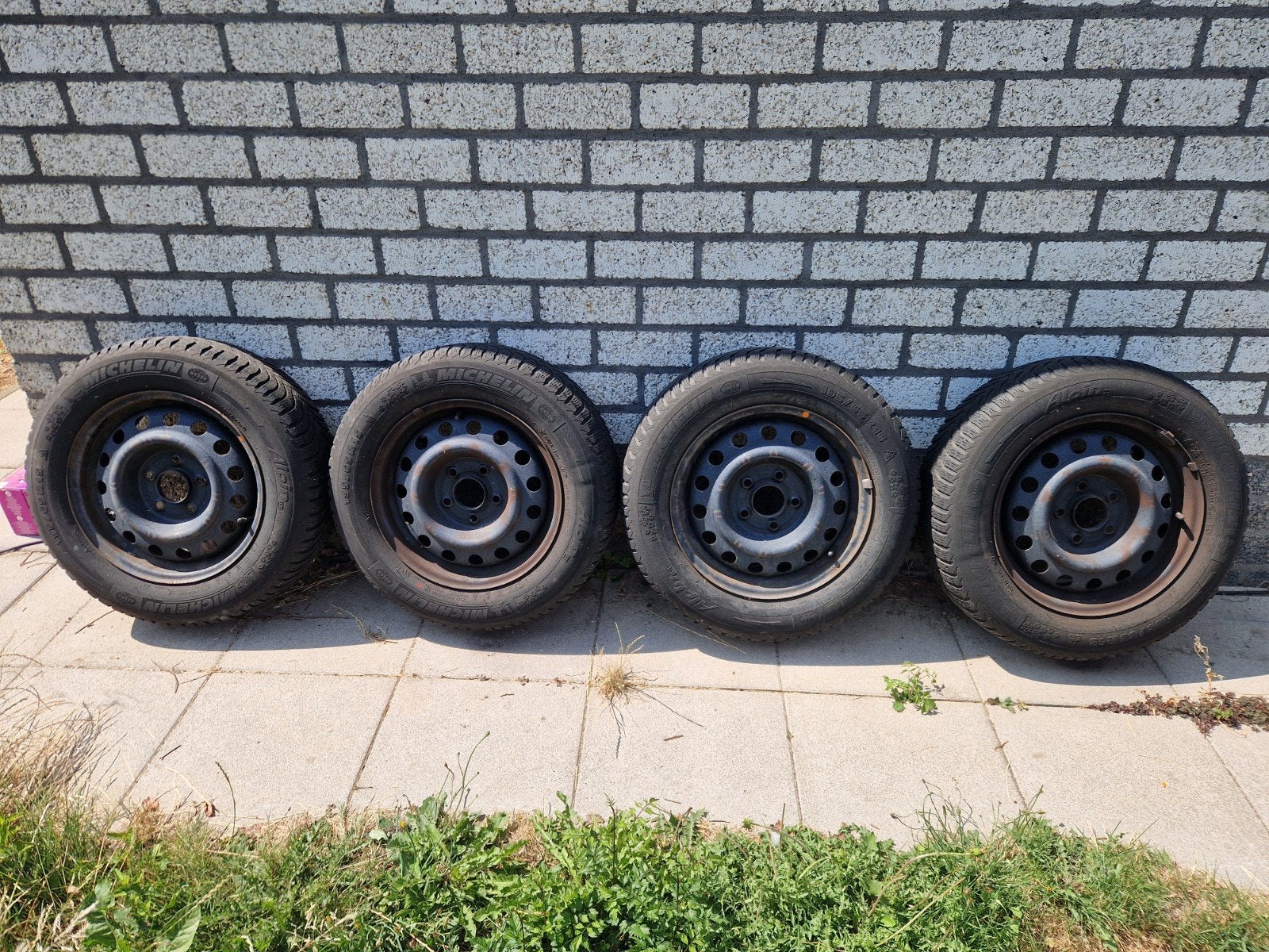 Banden met stalen velg Michelin Alpin winterbanden, Ophalen