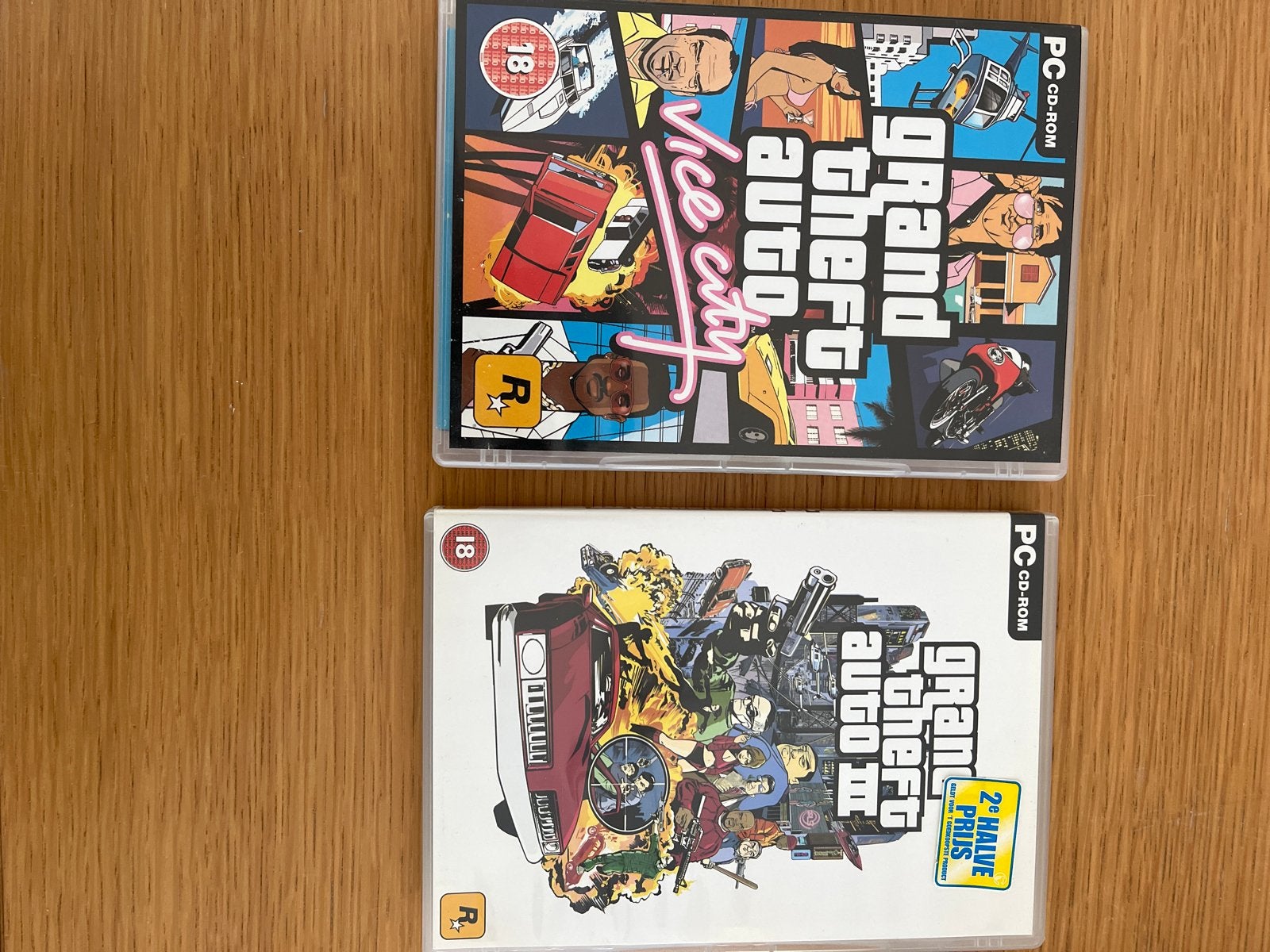 Grand Theft Auto III & Vice City PC CD-ROM, Spelcomputers en Games, Games | Pc, Gebruikt, Avontuur en Actie, 1 speler, Vanaf 18 jaar