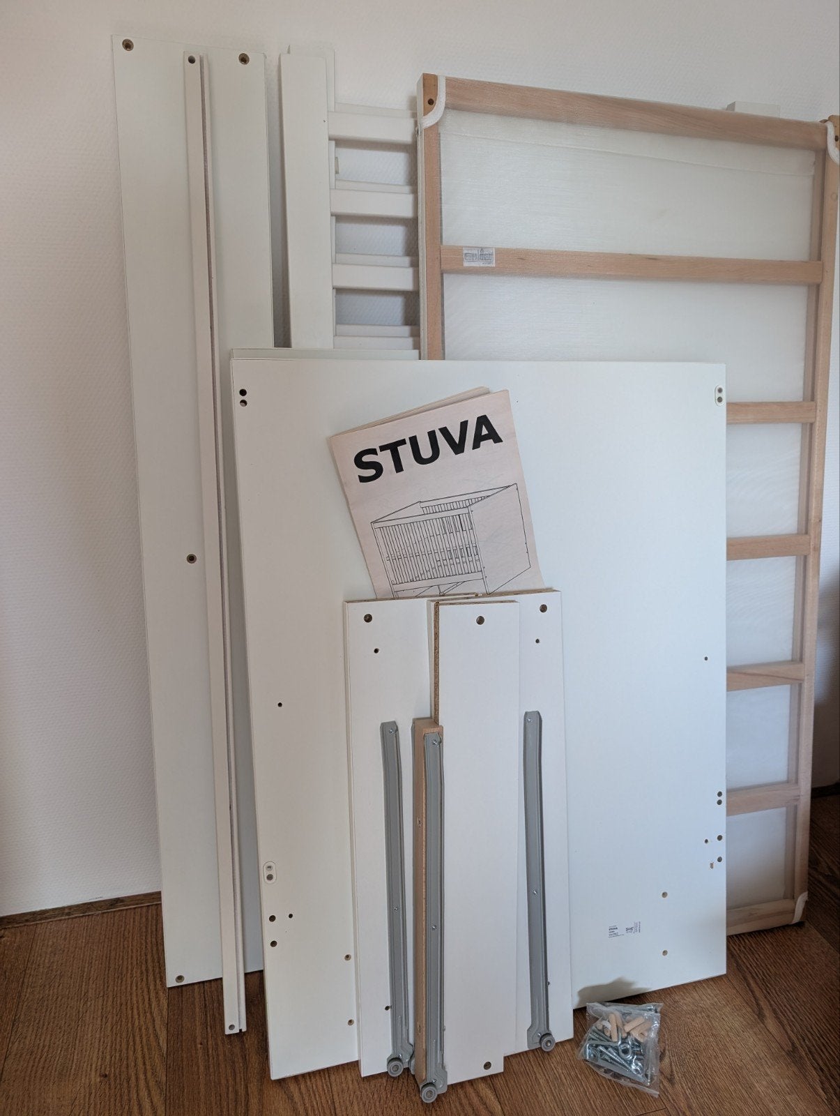 Stuva ledikant incl matras, Kinderen en Baby's, Babywiegjes en Ledikanten, Ophalen, Gebruikt, Ledikant