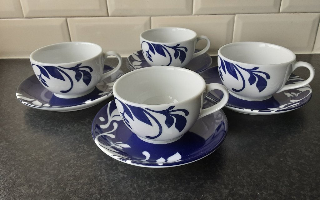 DOUWE EGBERTS Maastricht Mosa blauwwit kopjes 4 stuks, Huis en Inrichting, Keuken | Servies, Overige materialen, Ophalen of Verzenden