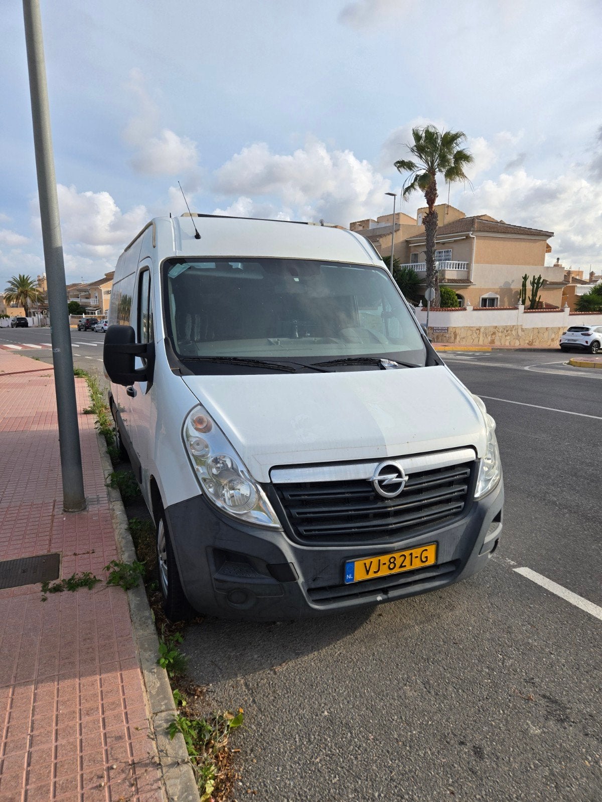 Ombouw bus naar buscamper, Caravans en Kamperen, Campers, Buscamper of Camperbus, Tot en met 2, Diesel, Particulier