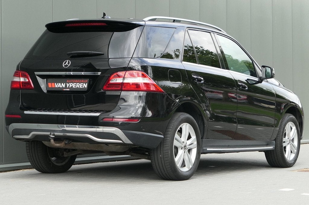 Mercedes-Benz M-klasse 350 Schuifdak Memory Trekhaak, Auto's, Mercedes-Benz, Automaat, Gebruikt, Zwart, Zwart