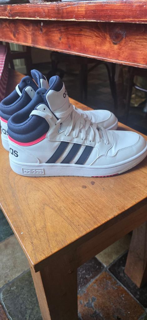 Adidas hoge heren Sneakers maat 43 1/3, Ophalen of Verzenden, Zo goed als nieuw, Wit