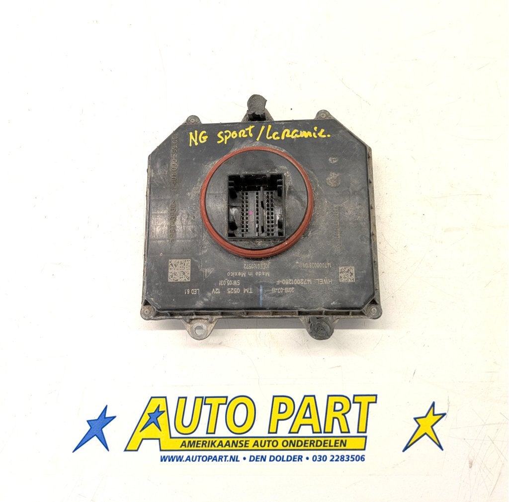 Dodge Ram led koplamp module 2019-2024, Auto-onderdelen, Verlichting, Gebruikt, PO Box 21-8004 | Auburn Hills, MI 48321-8004, Amerikaanse onderdelen