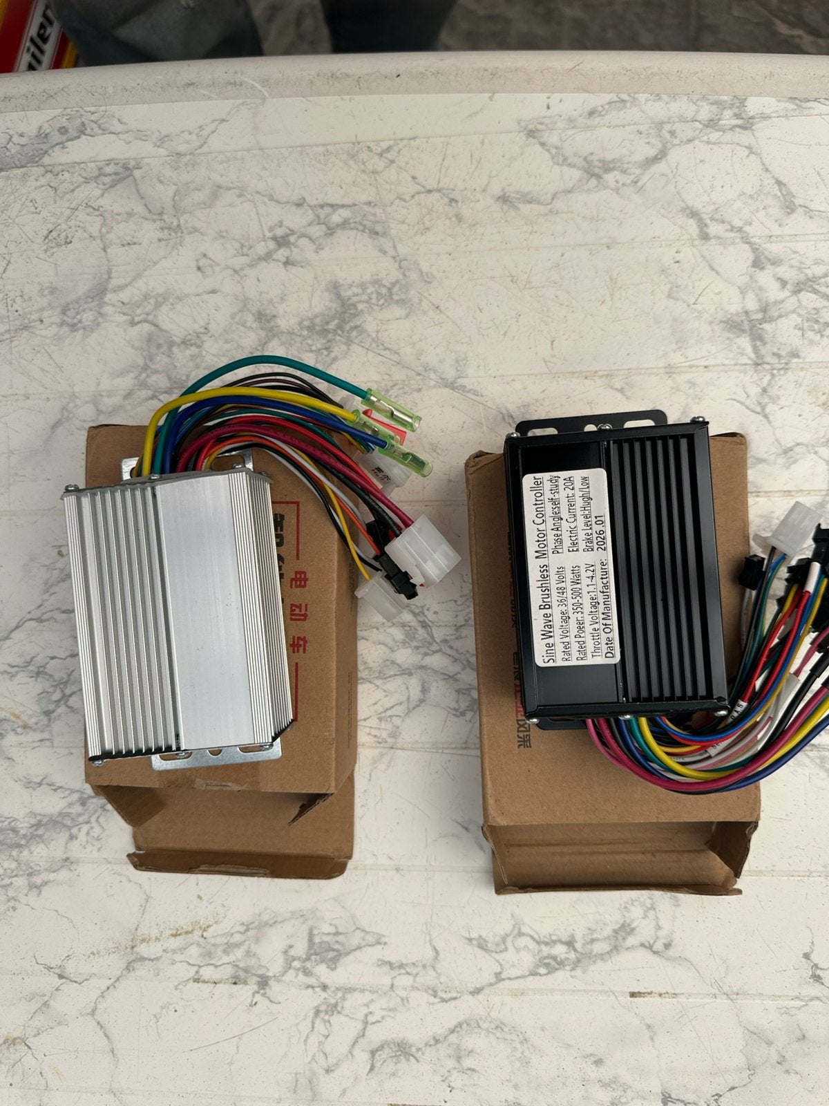 Nieuw! 2x Sine Wave Brushless Motor Controller 36V/48V, Auto diversen, Carkits, Ophalen of Verzenden, Zo goed als nieuw