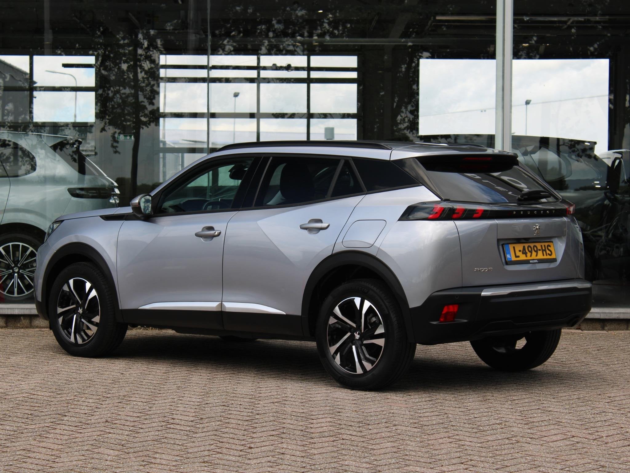 Peugeot 2008 1.2T 100 Allure | Camera/Navi/Climate, Auto's, Peugeot, 12 maanden, Gebruikt, Euro 6, 1199 cc