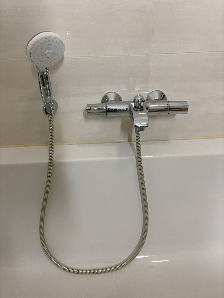 Grohe badkraan met handdouche, Ophalen, Gebruikt, Chroom, Bad