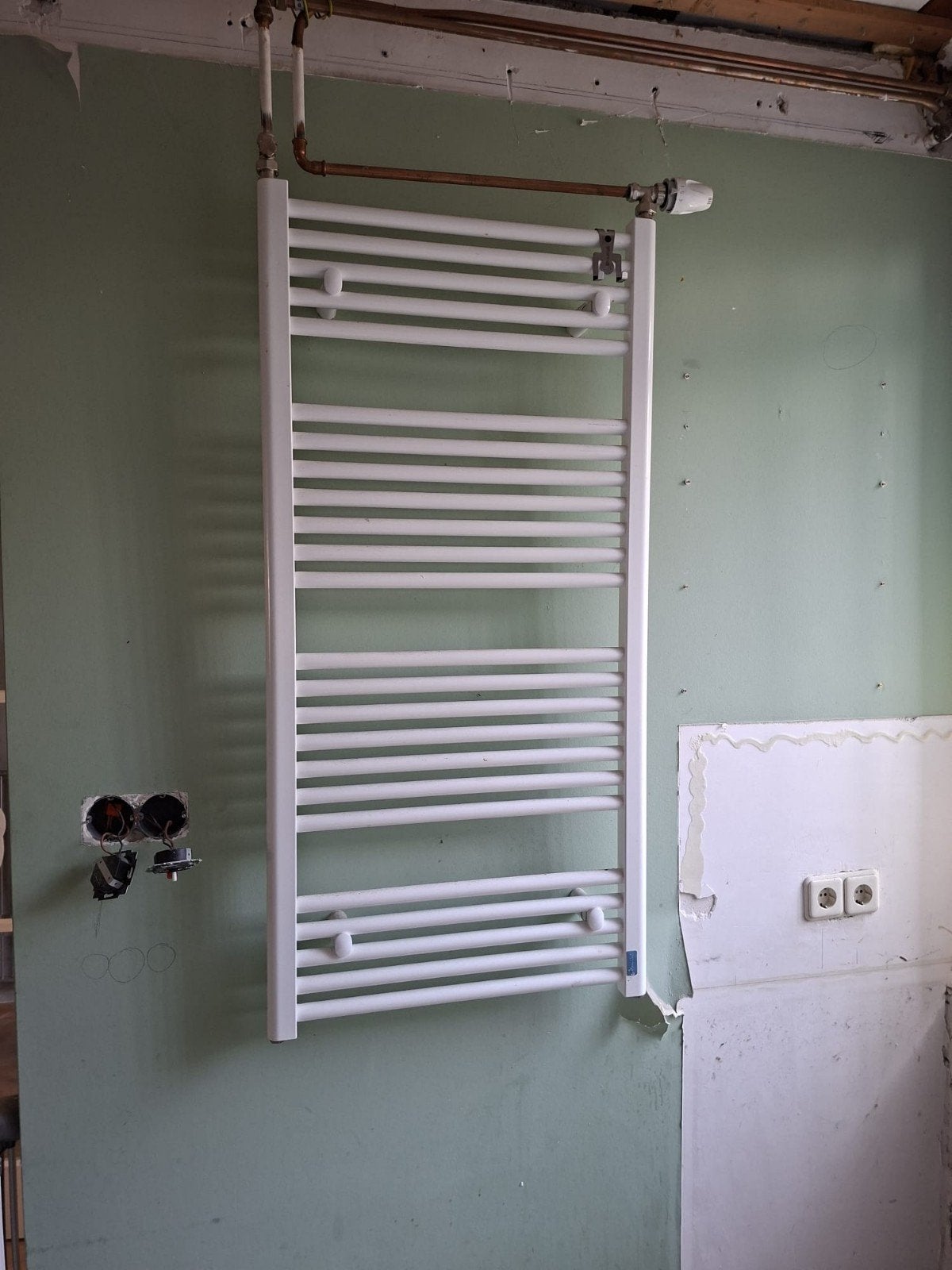 keuken Radiator, Doe-het-zelf en Verbouw, Verwarming en Radiatoren, Ophalen, Zo goed als nieuw, Radiator, 30 tot 80 cm