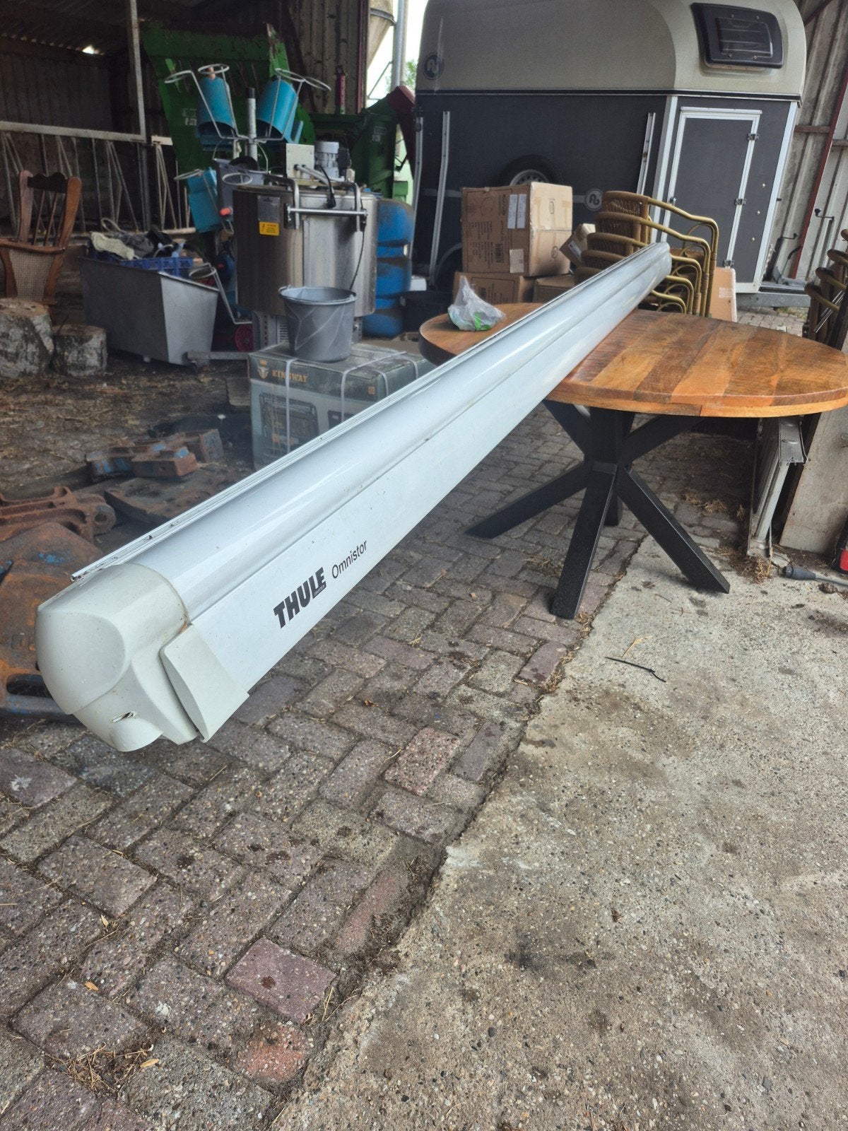 Thule Omnistor 5200, Ophalen, Gebruikt