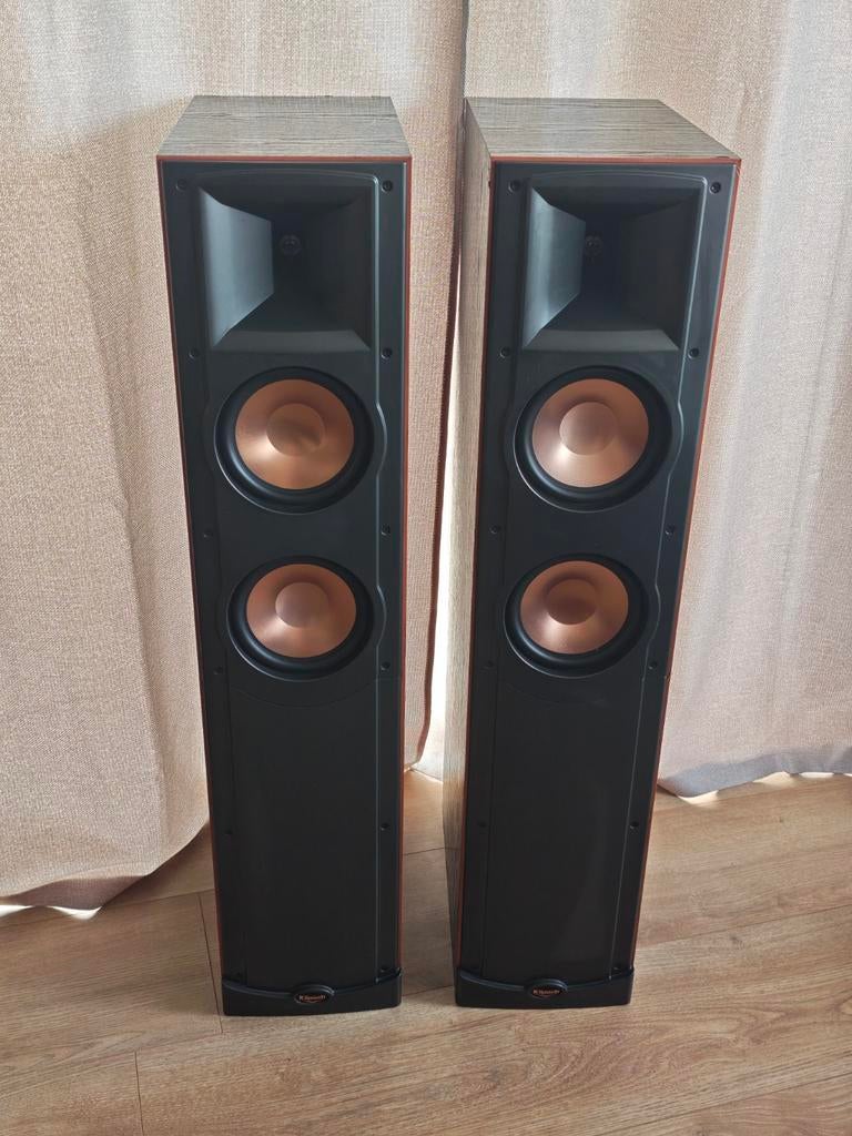 Klipsch RF62 zuil speakers met de Klipsch R10-SW Subwoofer, Audio, Tv en Foto, Luidsprekers, Zo goed als nieuw, Complete surroundset