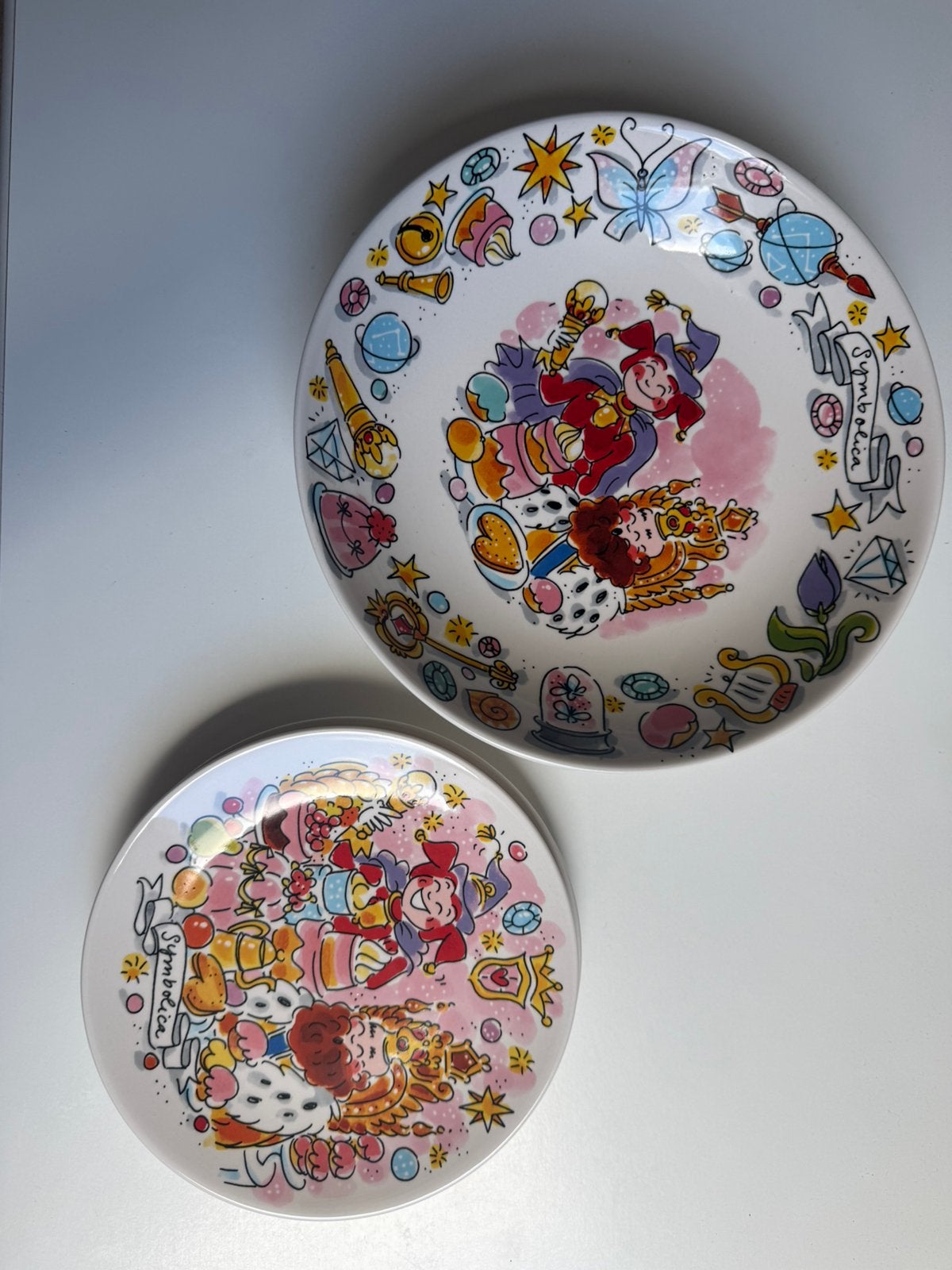 Blond Amsterdam - 4 borden - Symbolica Efteling, Huis en Inrichting, Keuken | Servies, Ophalen, Zo goed als nieuw, Bord(en), Aardewerk
