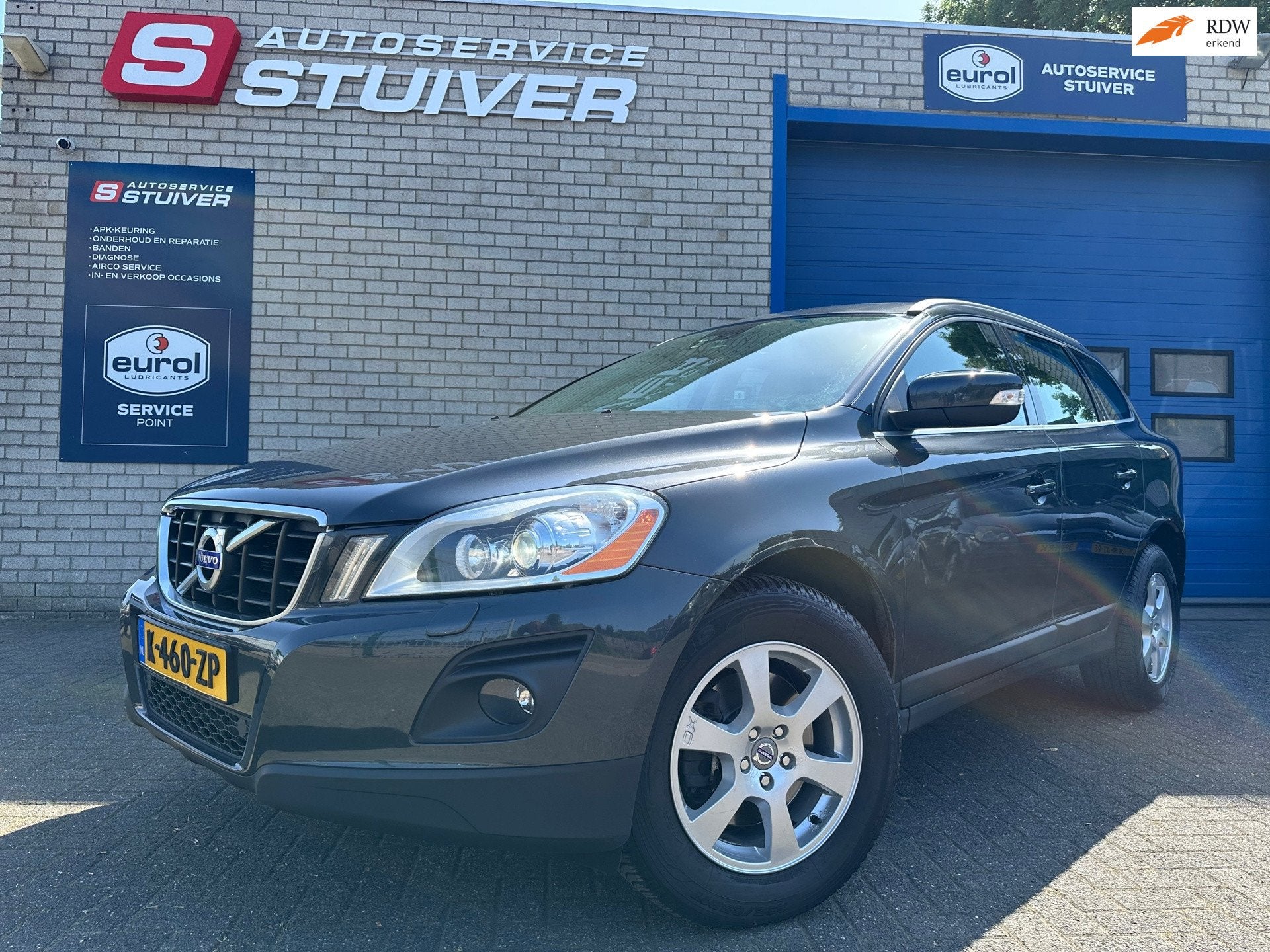 Volvo XC60 3.0 T6 AWD Momentum, Automaat, Gebruikt, 2953 cc, 2000 kg