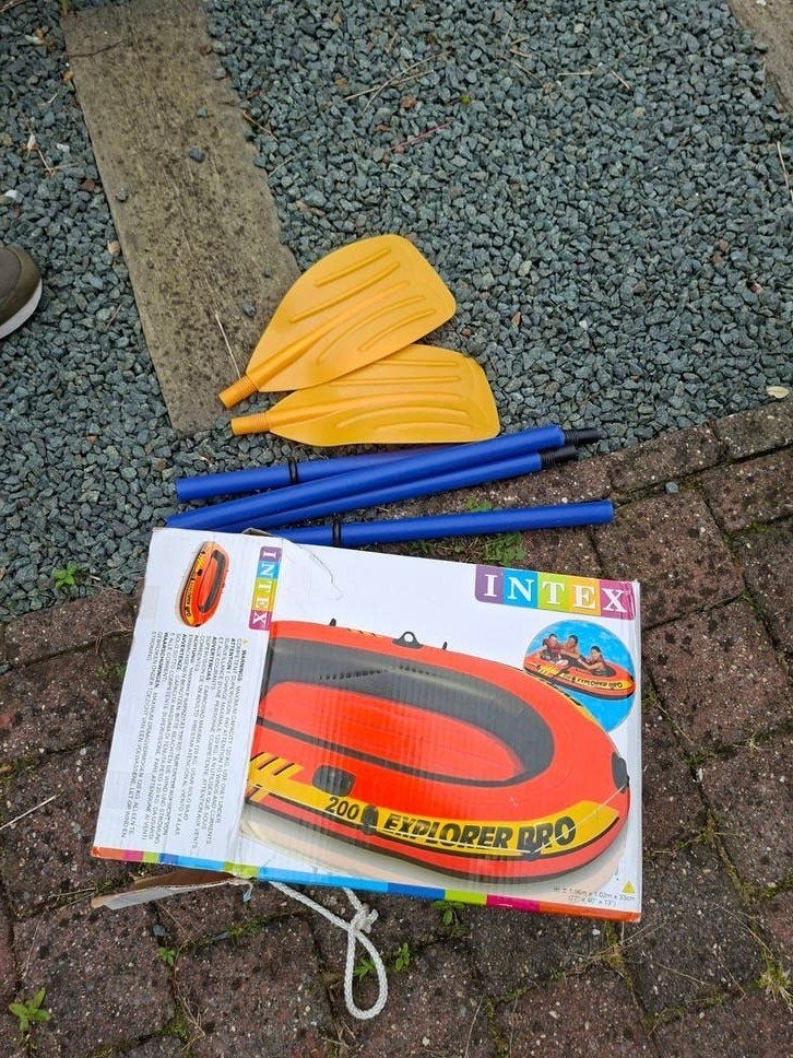 Intex Explorer Pro 200 opblaasboot met peddels, Ophalen, Gebruikt