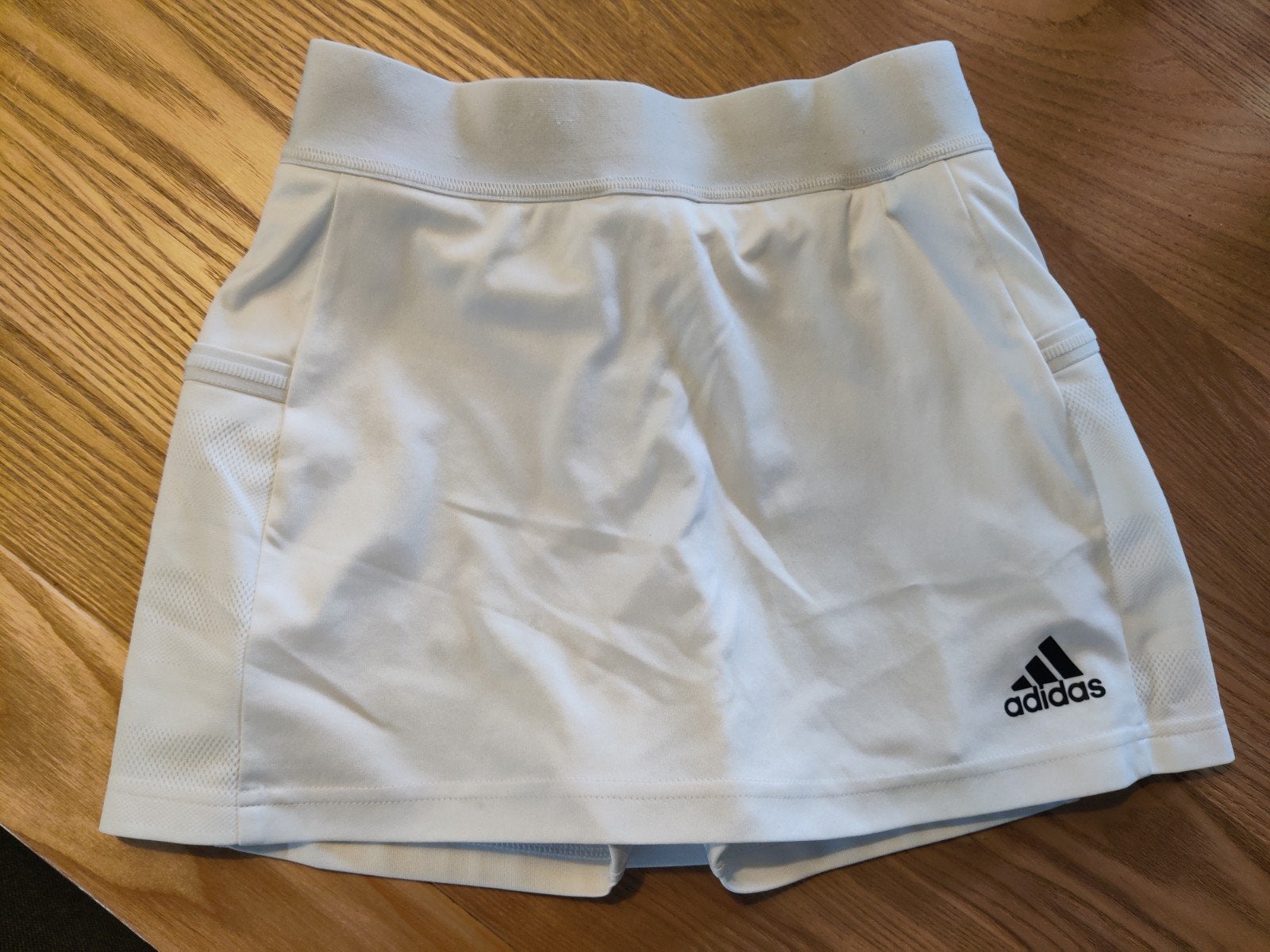 adidas hockey rokje valt als 164, Verzenden, Zo goed als nieuw, Kleding