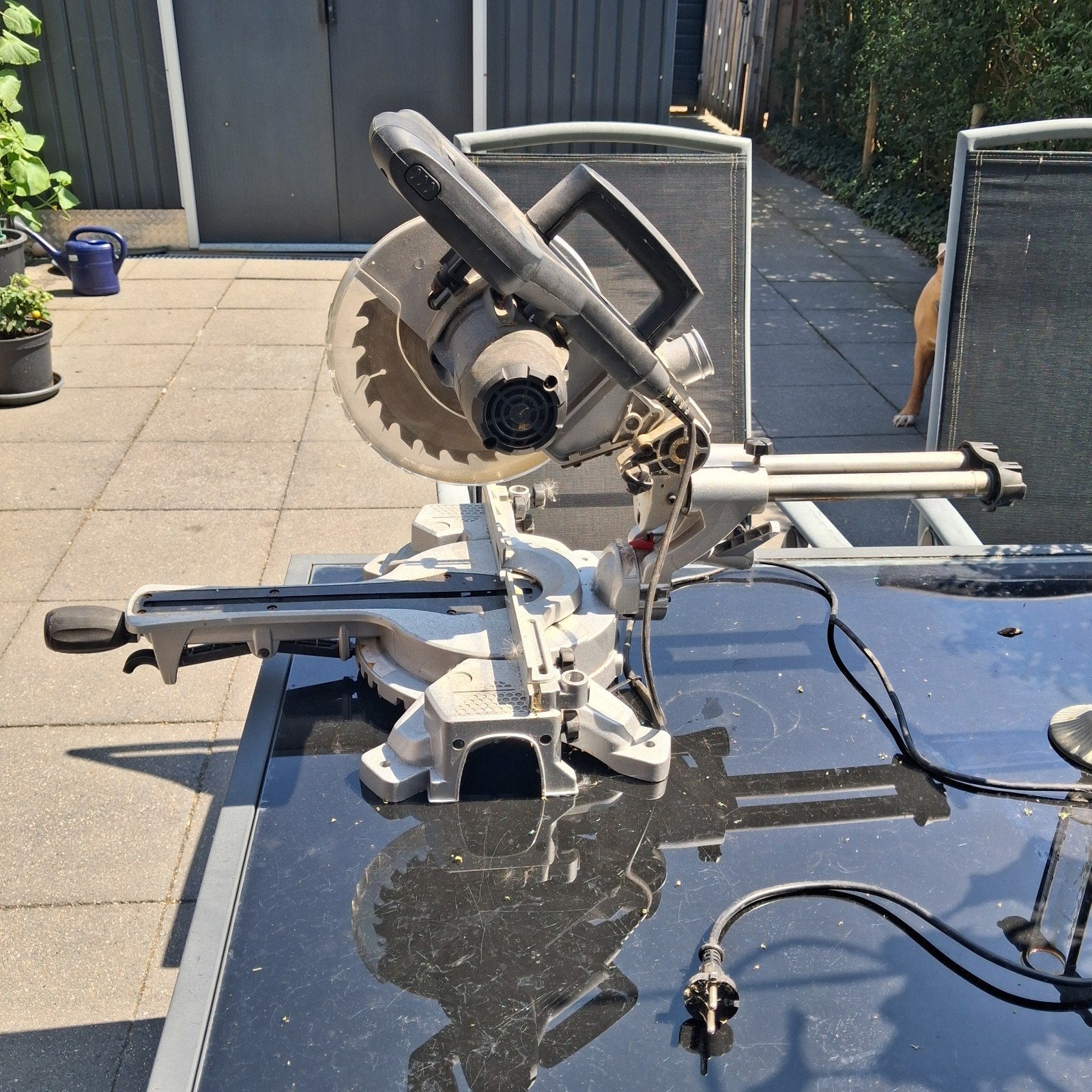 afkortzaag met trekfunctie, Ophalen, 1200 watt of meer, 70 mm of meer