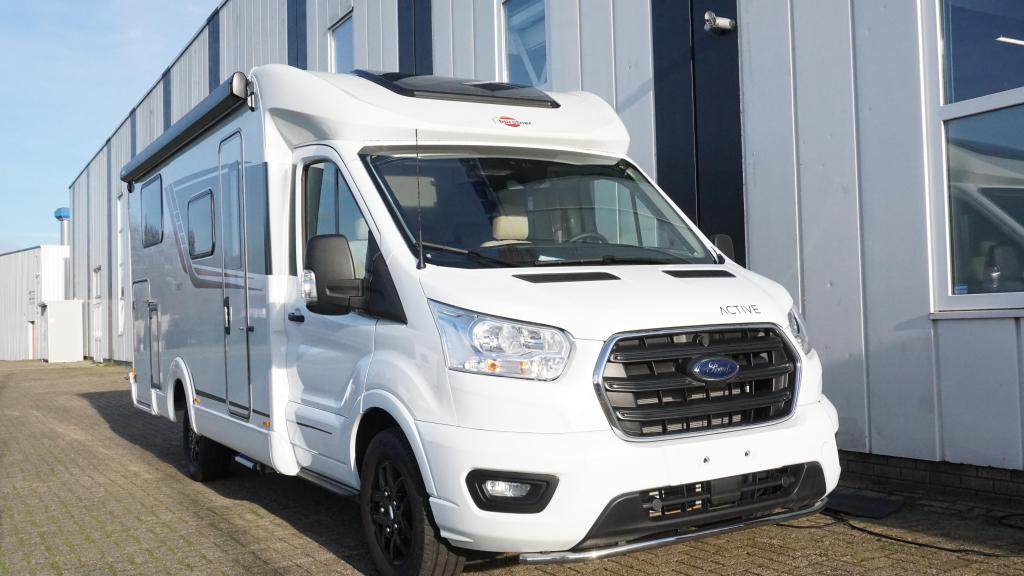 Bürstner Lineo T 690 G Active uitvoering, Caravans en Kamperen, Campers, Automaat, Ringverwarming, Ford, Tot en met 2