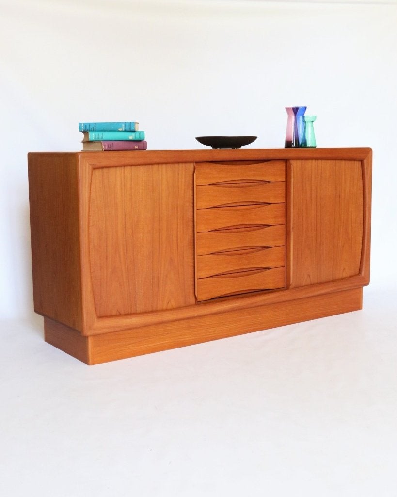 Vintage teak dressoir wandkast Dyrlund, Ophalen, Met deur(en), Zo goed als nieuw, Overige houtsoorten