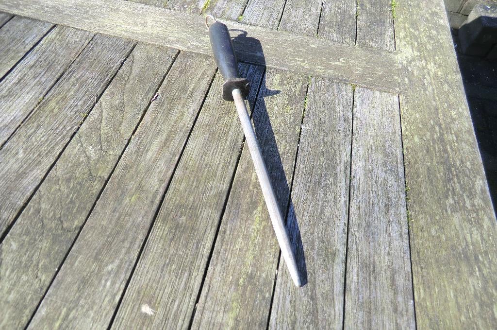 aanzetstaal - voor messen te slijpen - lengte 31 cm, Huis en Inrichting, Ophalen of Verzenden, Gebruikt
