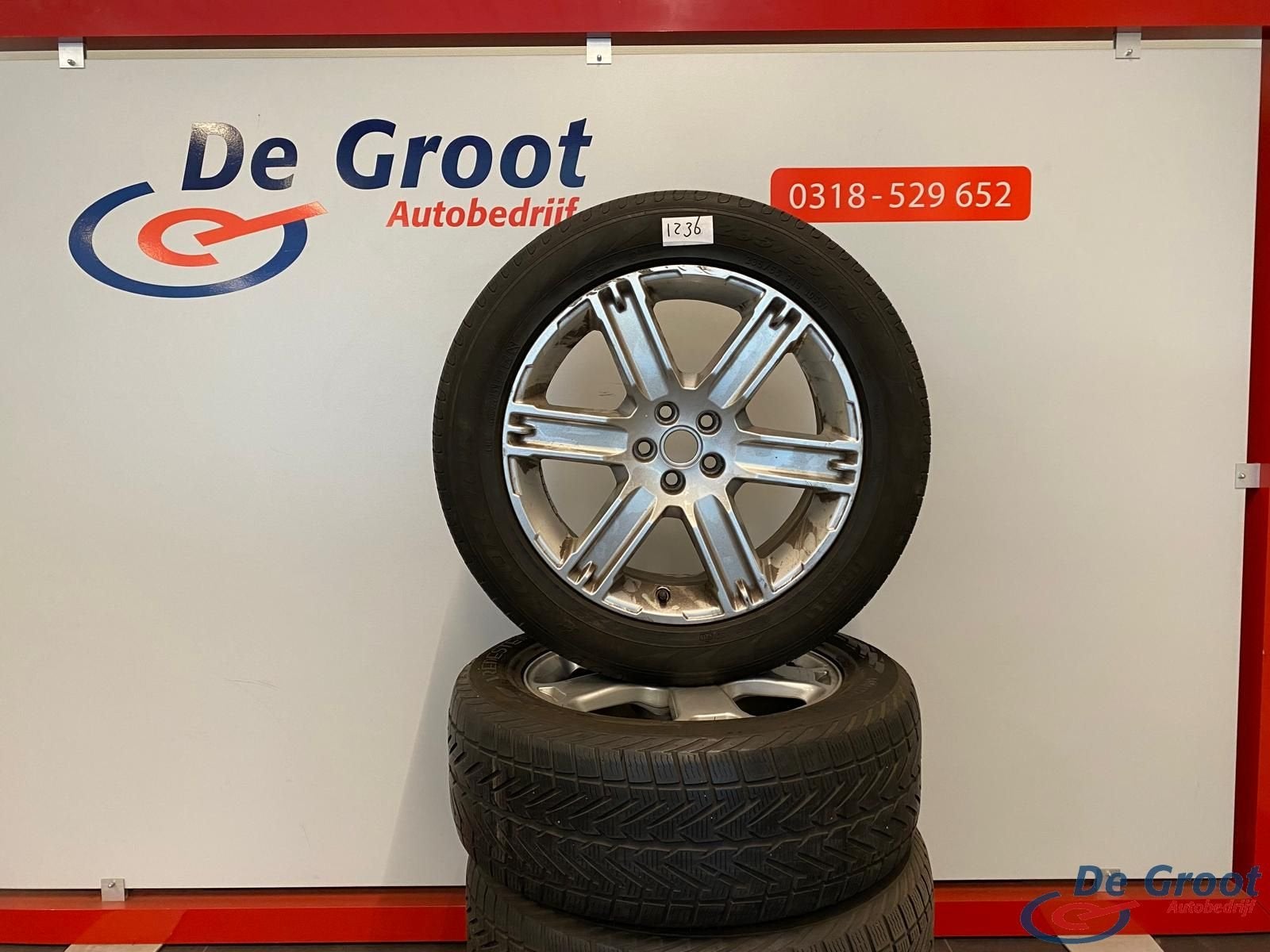 Zomerwielen / zomerbanden 235/55/19 Landrover Evoque, Gebruikt, -, -, Banden en Velgen