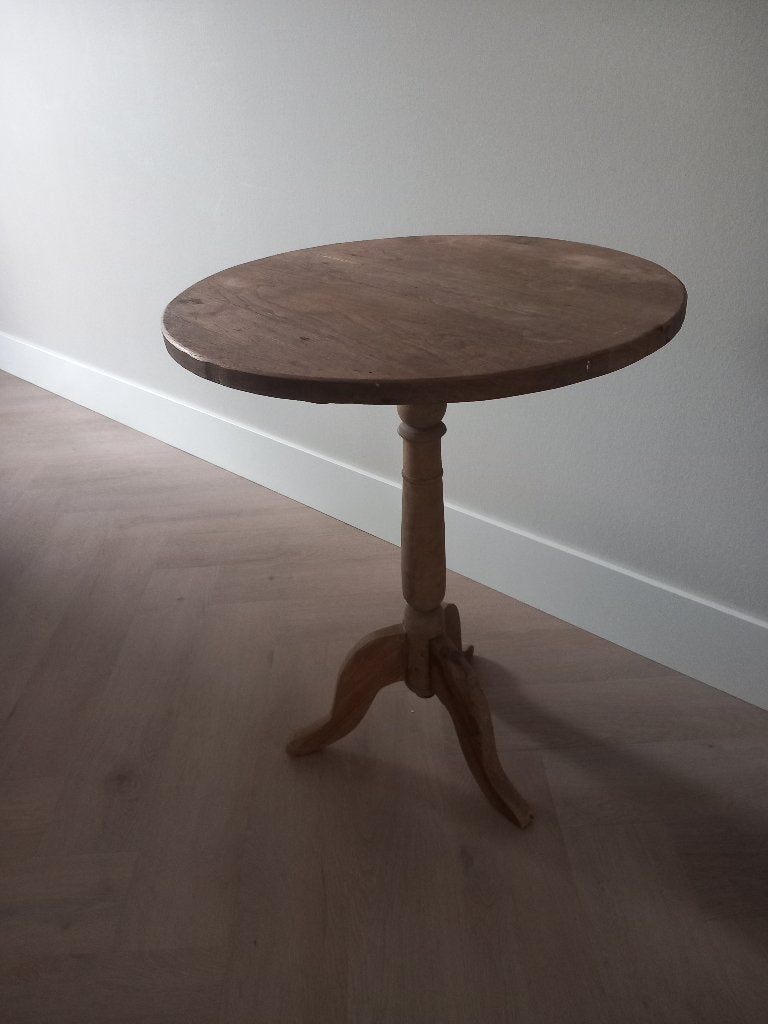 Wijntafel / bijzettafel, Ophalen, Gebruikt, Rond, 55 tot 75 cm