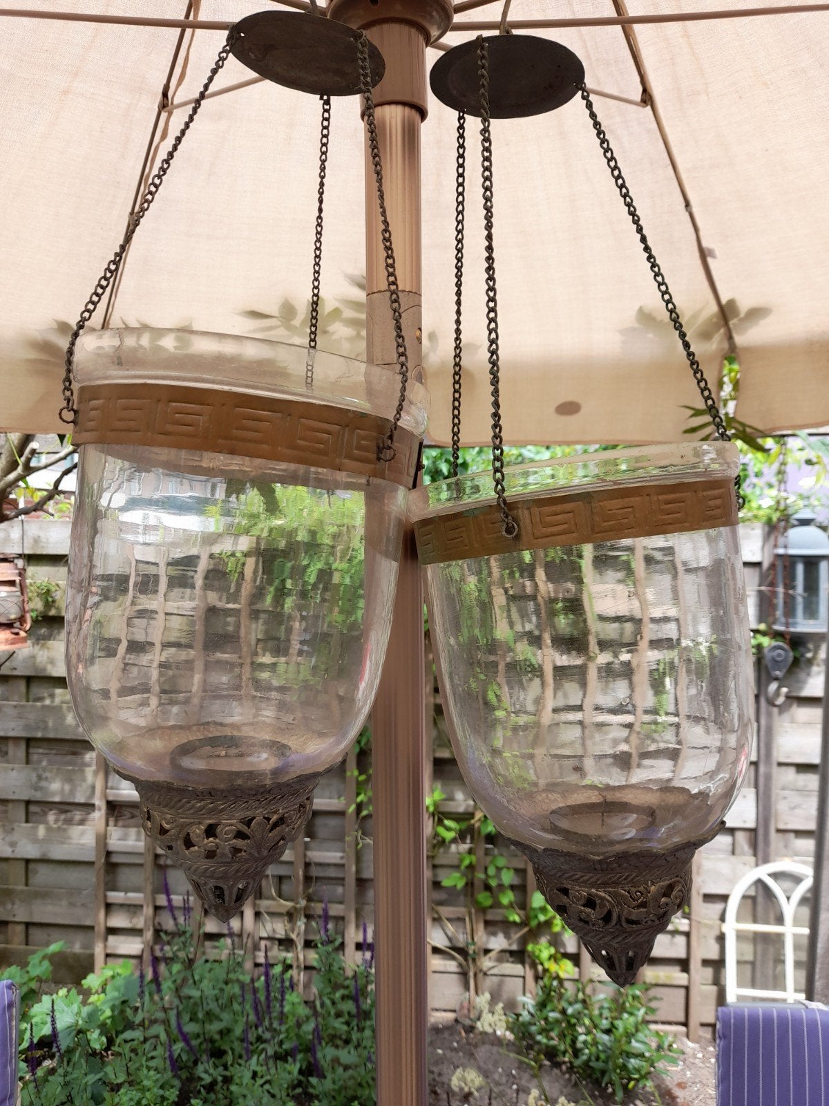 Antieke windlichten mooi onder afdak, Ophalen of Verzenden