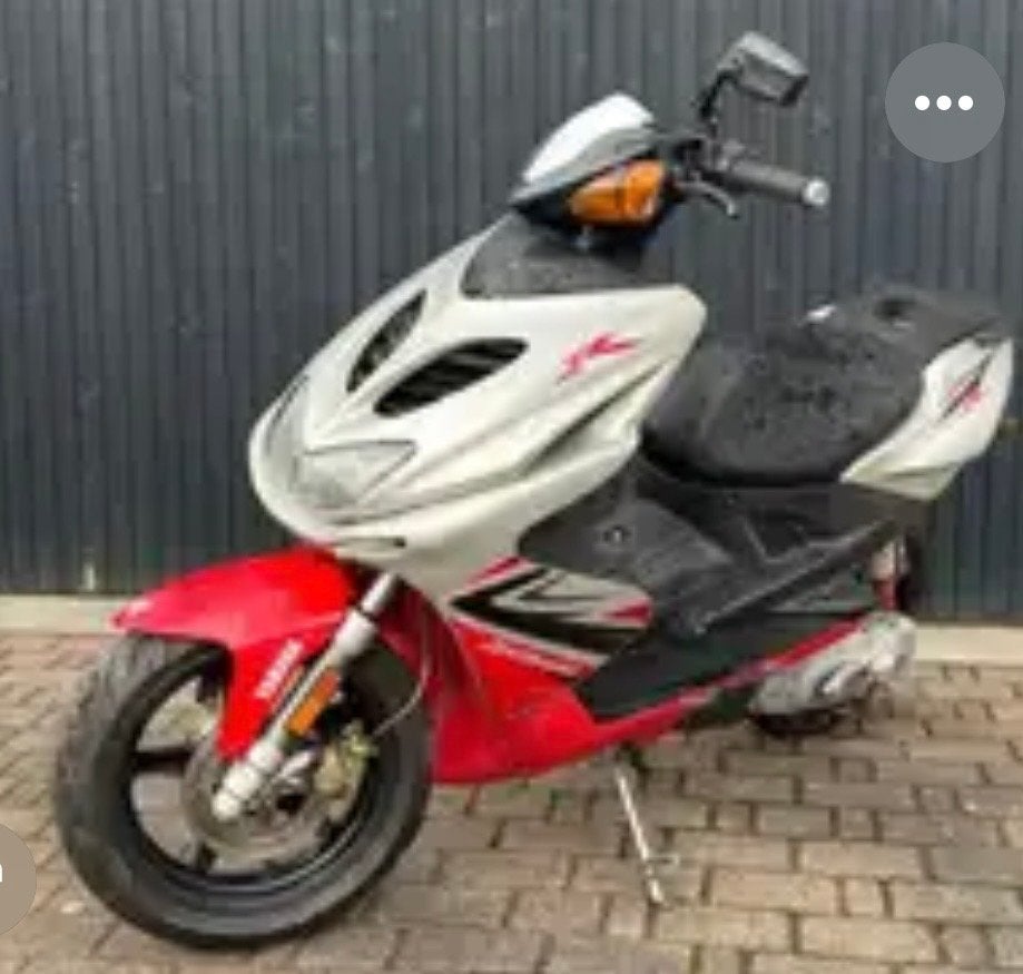 Yamaha Aerox gezocht, Fietsen en Brommers, Tweetakt, Gebruikt, Aerox, Maximaal 45 km/u