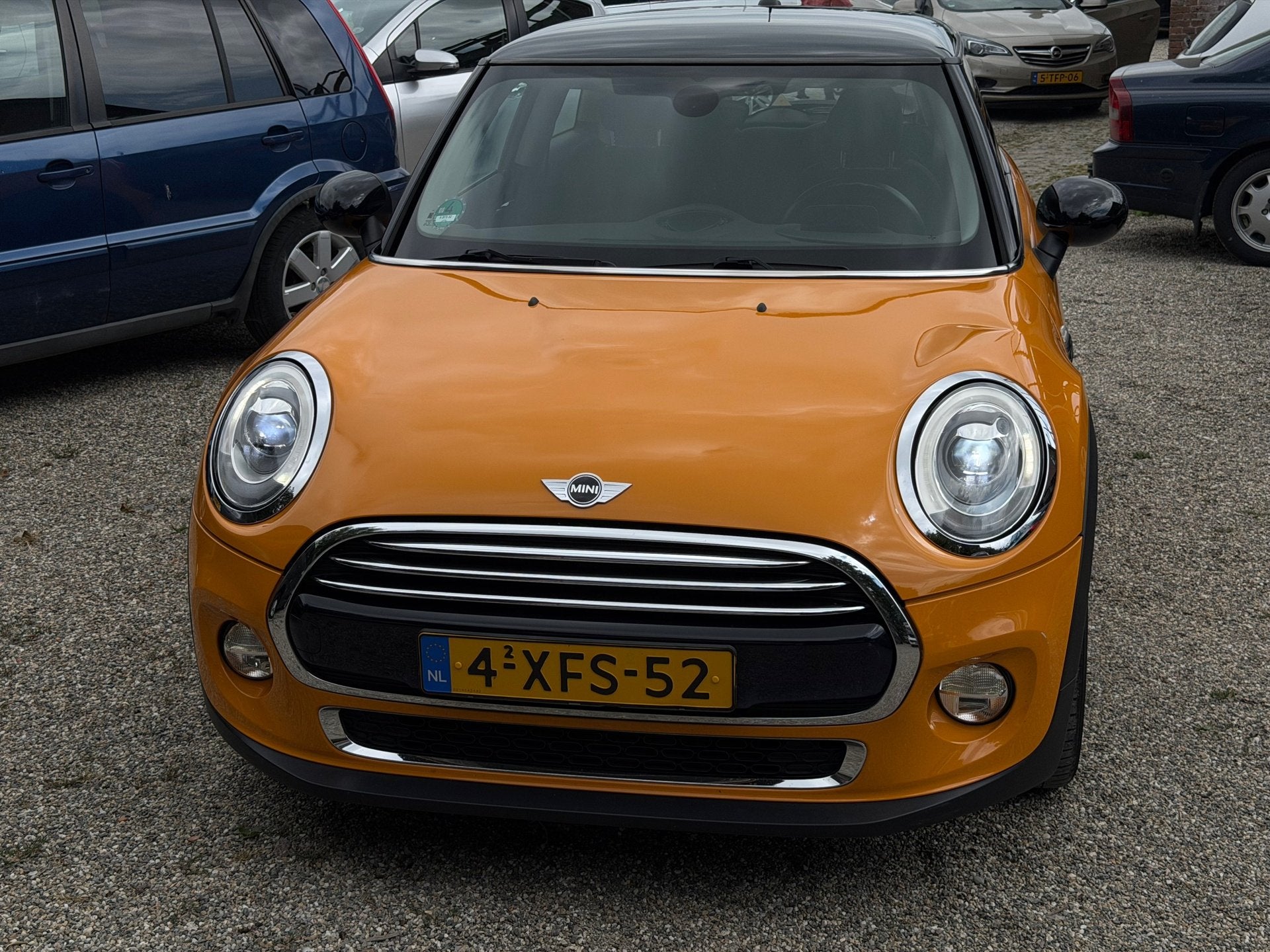 Mini 3-Deurs 1.5 Cooper First Born Edition Vol Optie Automaa, 136 pk, Gebruikt, Overige kleuren, 4 stoelen