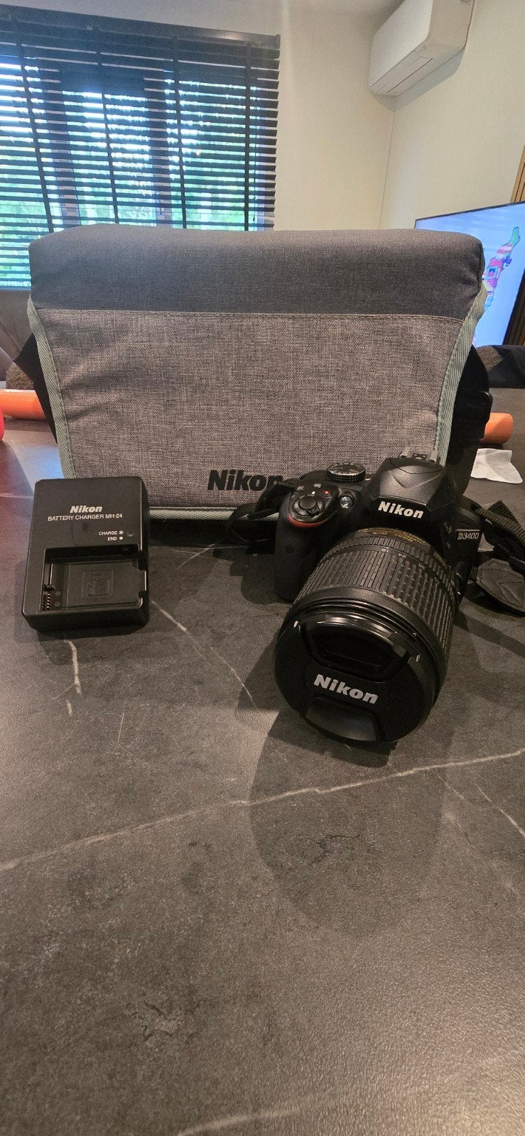 Nikon D3400 spiegelreflexcamera met 18-105mm lens, Gebruikt, Spiegelreflex, Cameratas, Ophalen of Verzenden