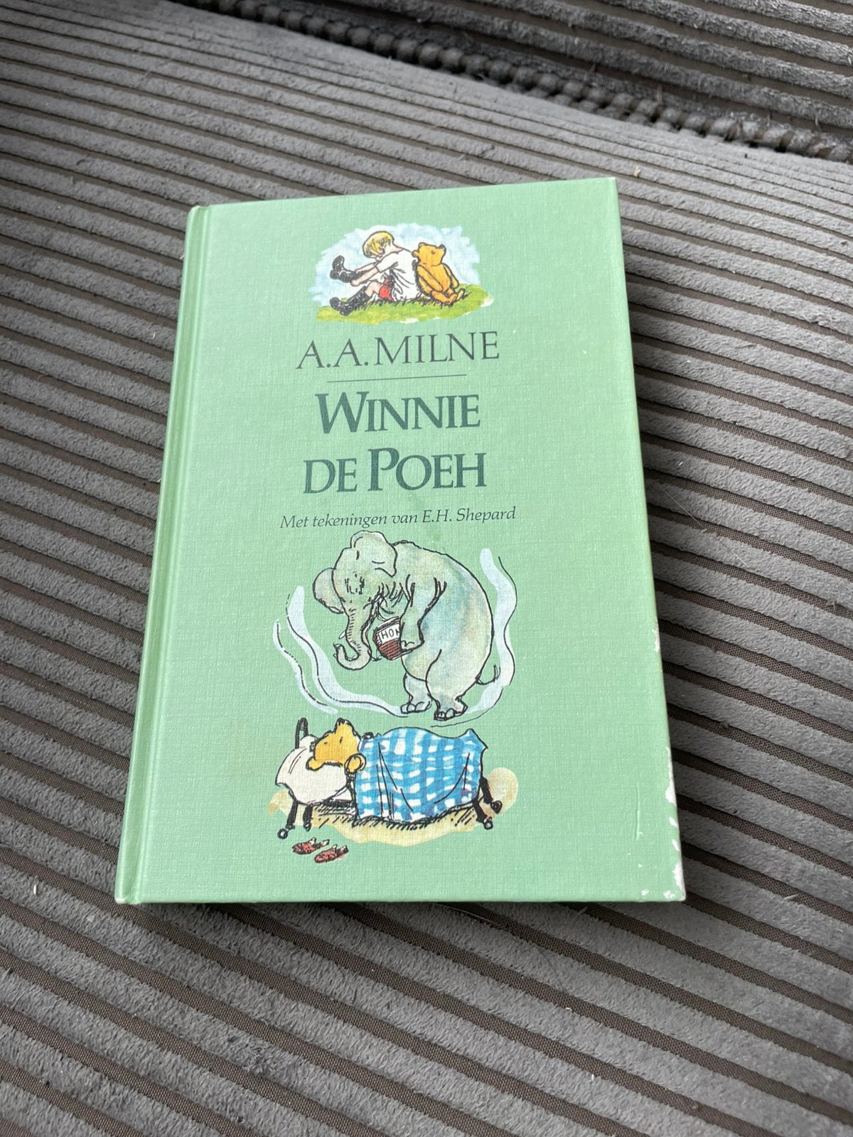A.a. Milne en E.H. Shepard Winnie de Poeh 1988, Ophalen of Verzenden, Gelezen, Fictie algemeen