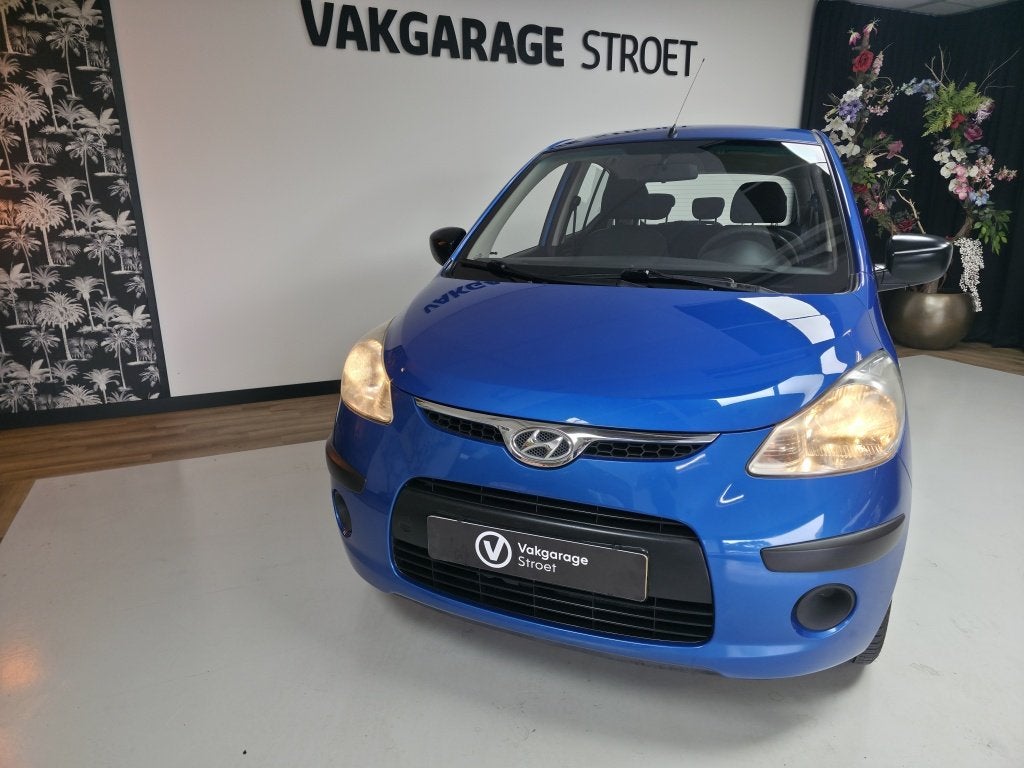 Foto 2 van Hyundai i10 1.1 Active | LMV | volldeal.oh + bkje | beurt |