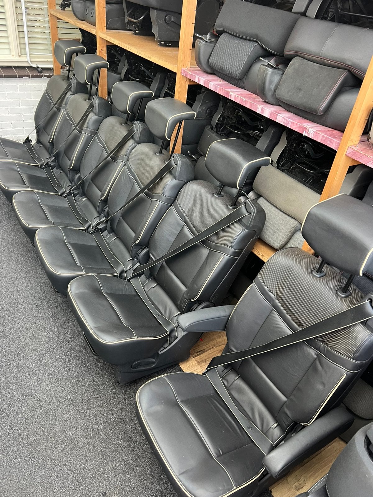 20 zwart leren stoelen 3p gordel isofix oldtimer bus camper, Auto-onderdelen, Interieur en Bekleding, Ophalen, Gebruikt, Renault