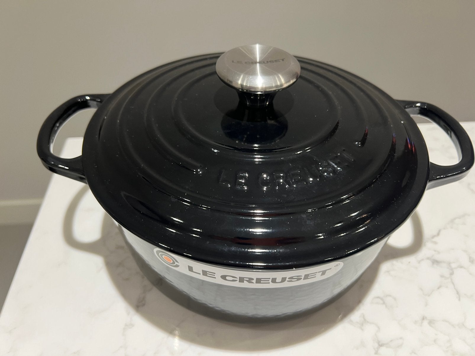 Nieuwe Le Creuset Onyx of Shiny Black 24 cm, Gietijzer, Nieuw, Ophalen of Verzenden, Keramische plaat