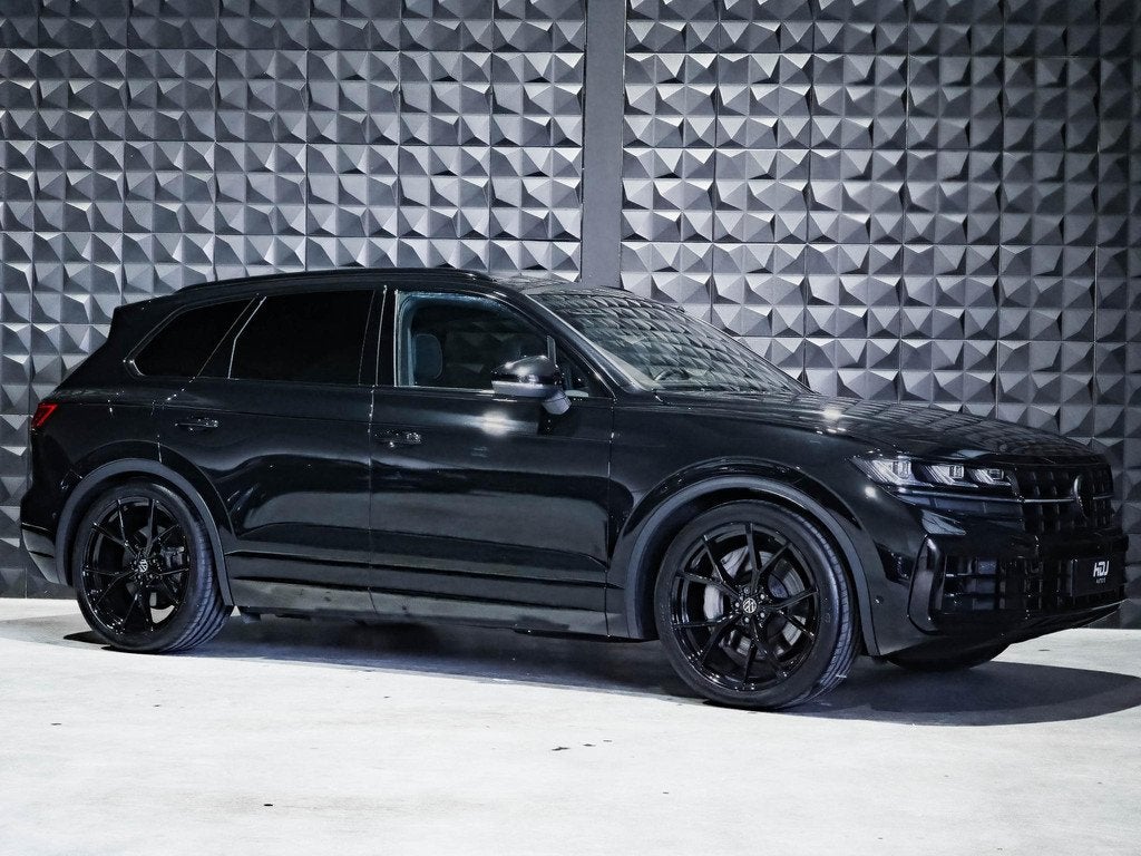 Volkswagen Touareg 3.0 TSi eHybrid 4M | Pano | 22" | Dynaudi, Automaat, 12 maanden, 14 kWh, Gebruikt
