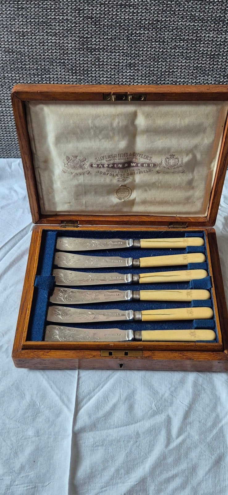 Oud mappin & webb vis bestek. 12 delig  zie foto's, Verzamelen, Pennenverzamelingen, Ophalen of Verzenden, Balpen, Overige merken