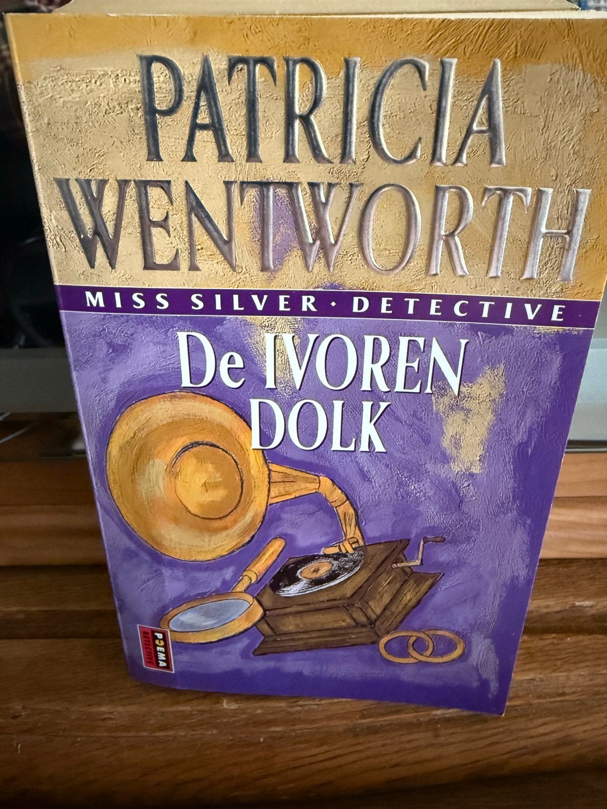 De Ivoren Dolk - Patricia Wentworth (Miss Silver Detective), Boeken, Ophalen of Verzenden, Zo goed als nieuw