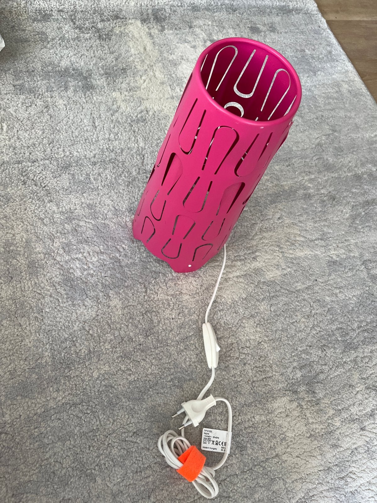 Ikea Roze tafellamp met uitgesneden patroon, Overige merken, Roze, Zo goed als nieuw, Modern