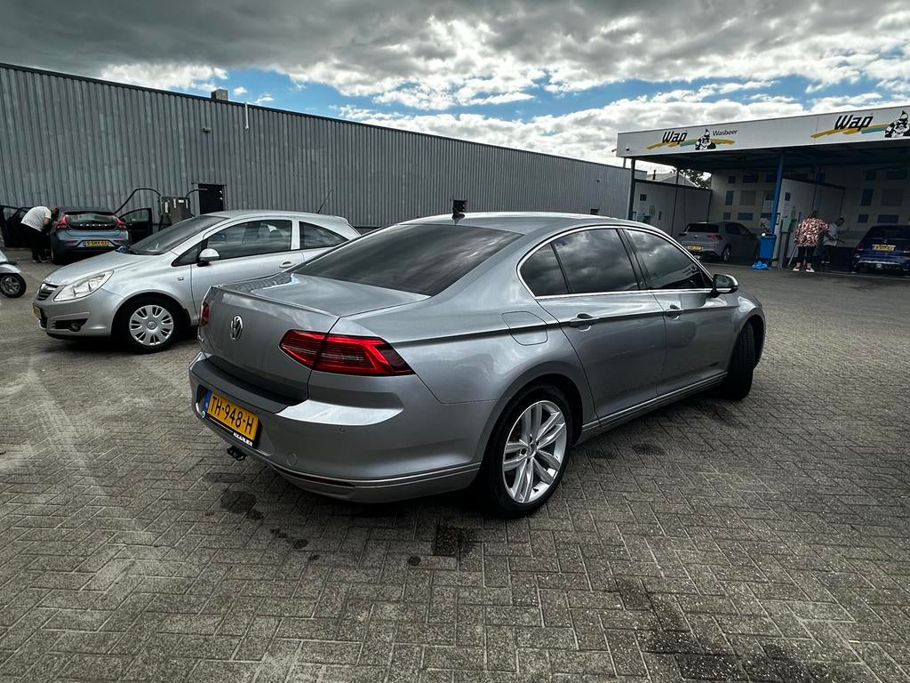 Volkswagen Passat 1.4 TSI 125pk BMT 7-DSG 2018 Grijs, 125 pk, 1295 kg, 4 cilinders, Origineel Nederlands
