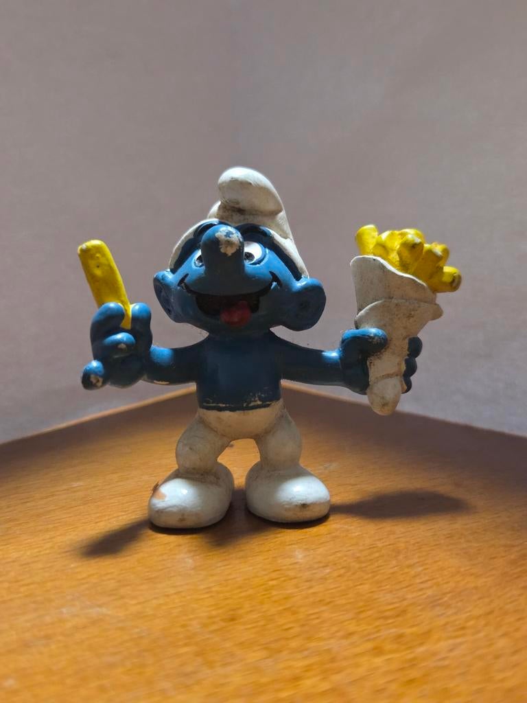 Smurf met frietjes - Schleich 1981, Ophalen of Verzenden