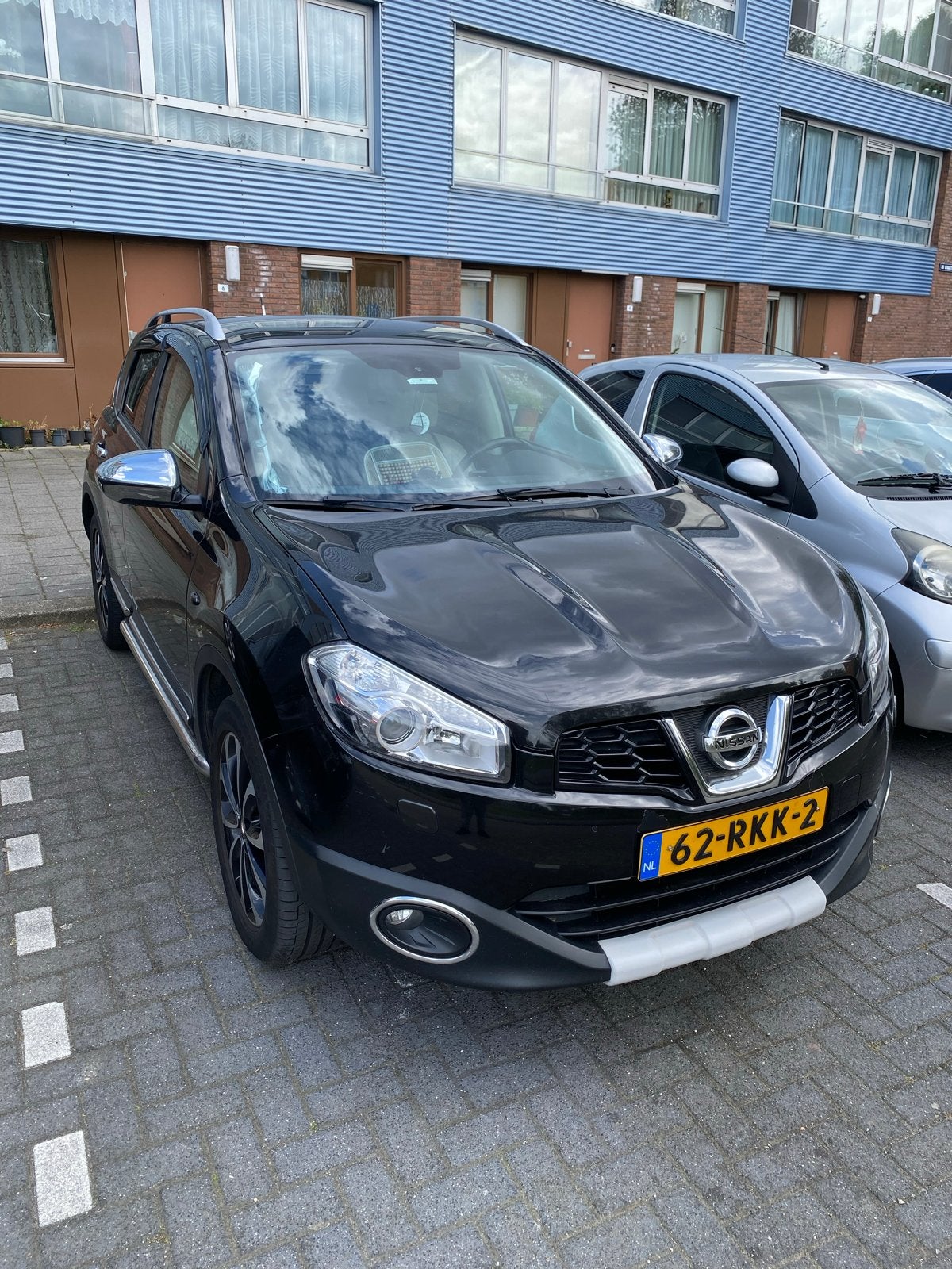 Nissan Qashqai 2.0 2WD CVT My2010 2011 Zwart, Auto's, Lichtsensor, Beige, 4 cilinders, Zwart