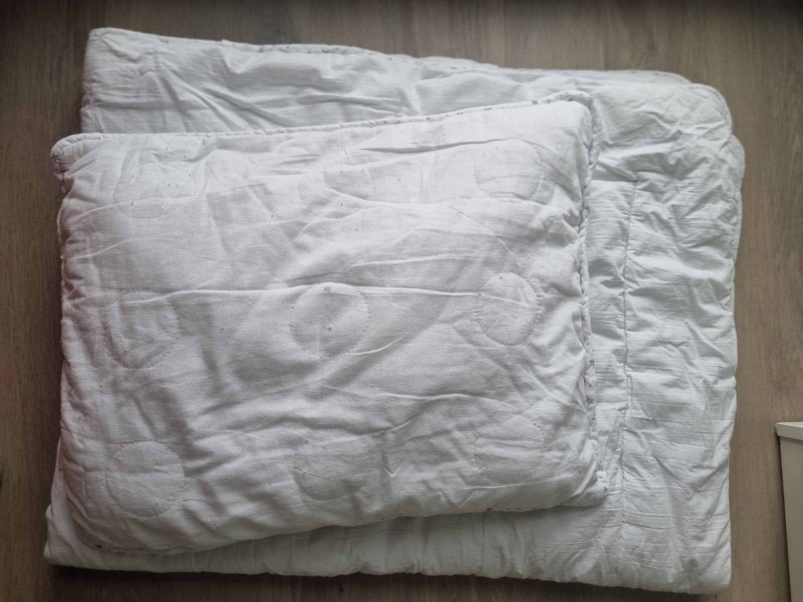 Peuterdekbed 120x150cm met kussen van Leenbakker, Gebruikt, Jongetje of Meisje, Wit, Peuterbed