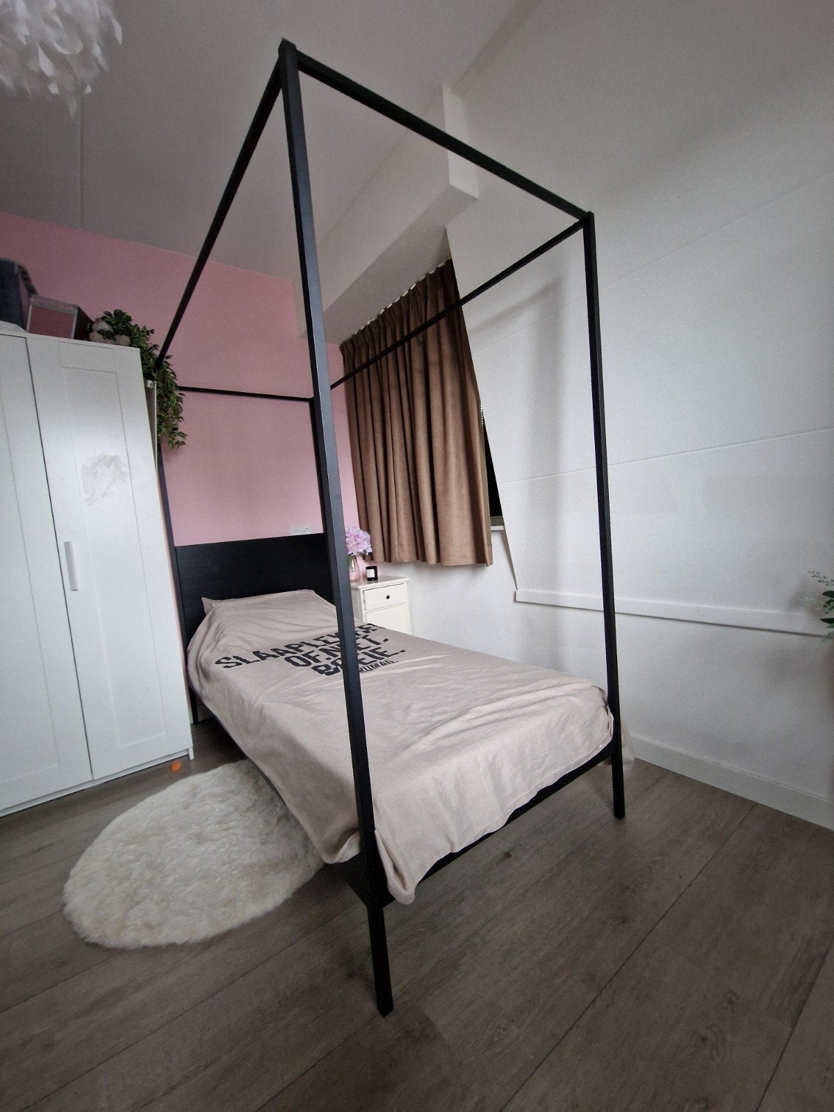 Woood Dani Hemelbed 90x200 Zwart, Ophalen, 90 cm, Eenpersoons, Zwart