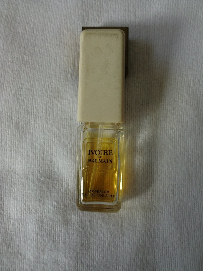 oud flesje Ivoire de Balmain Atomiseur Eau de Toilette, Verzamelen, Parfumverzamelingen, Gebruikt, Parfumfles, Gevuld, Ophalen of Verzenden